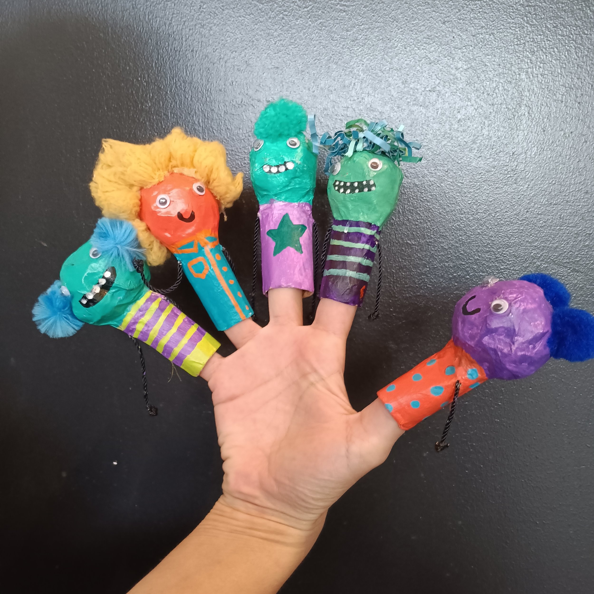 Finger Puppet Follies 
