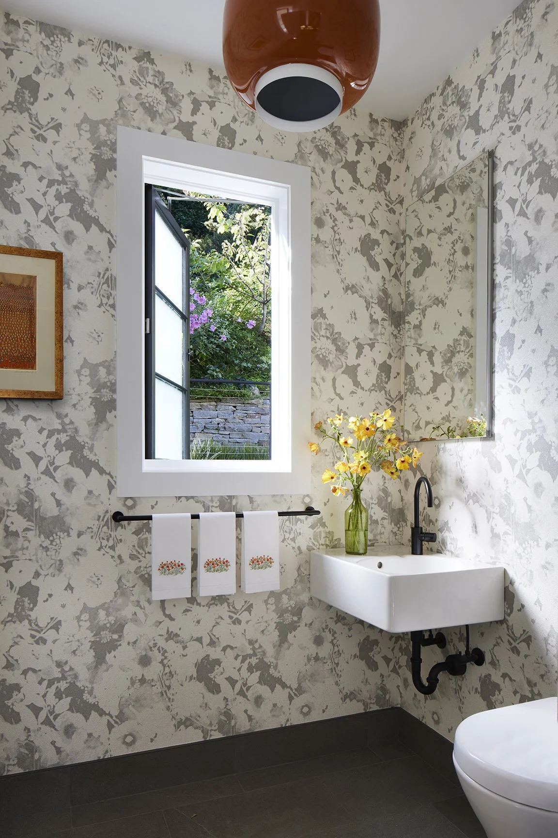 san-francisco-sea-cliff-residential-remodel-powder-room-01.jpg