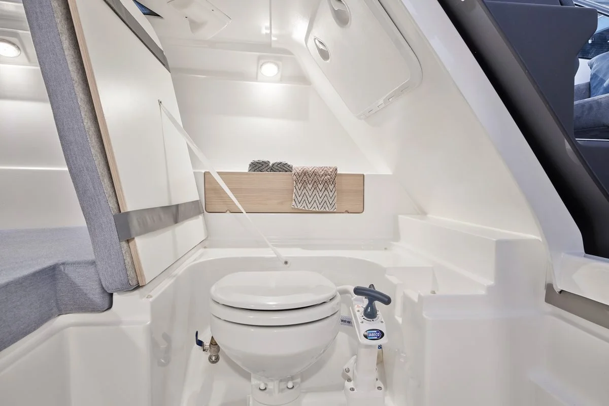 690T_Interior_07-r2n2809ebsc3nhglbjl1lnu59tjtxs0kp7cpi0c1mo.jpg