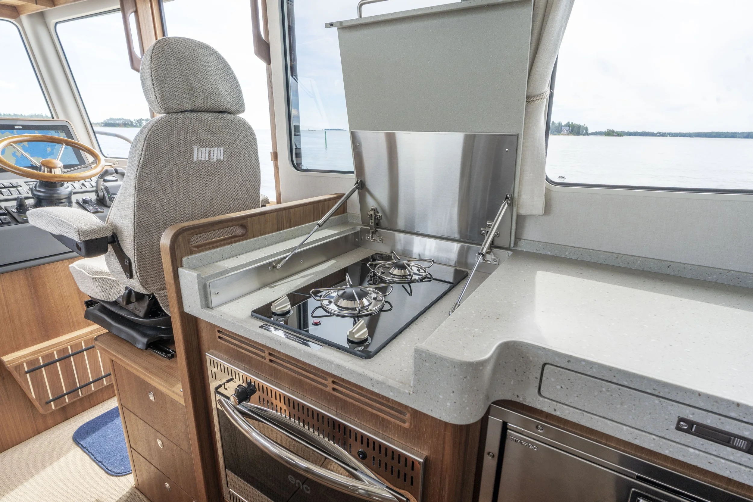 Targa 37_cruising_6.jpg