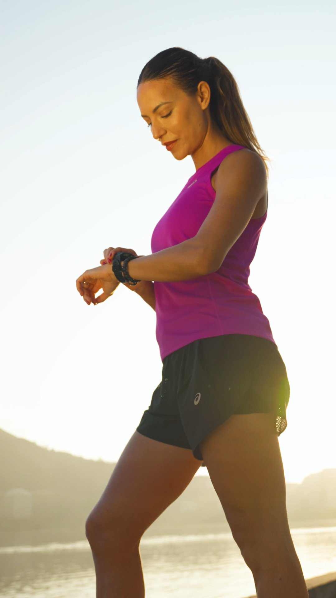 ASICS_YASMIN_V3.00_00_39_16.Still009.png