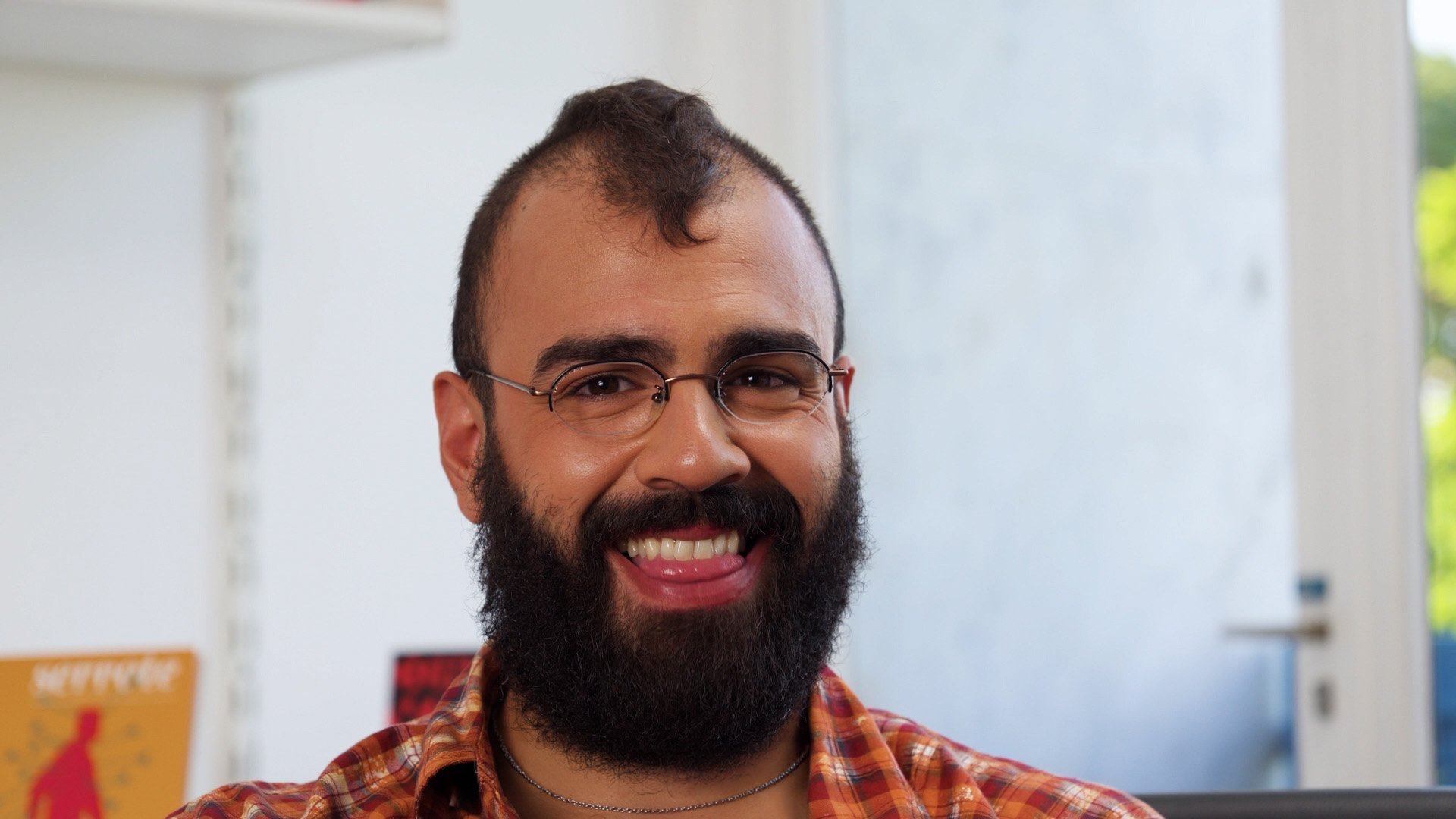 Teaser LGBT Legendado (1).00_00_33_00.Quadro012.jpg