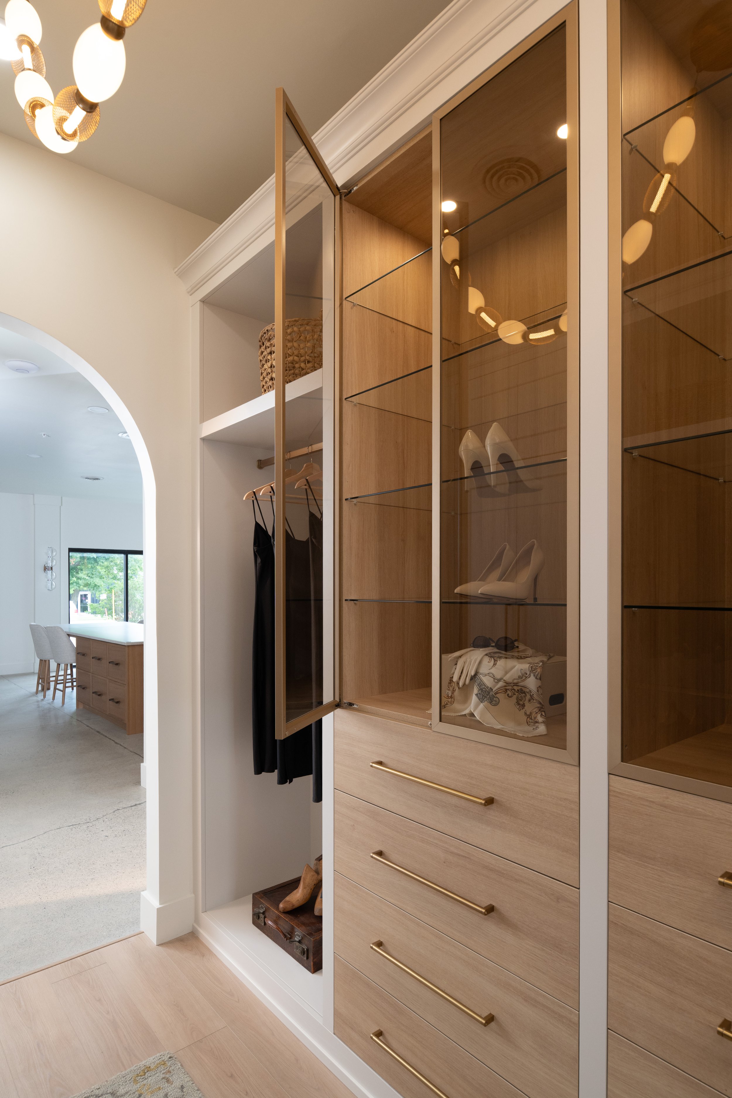 showroom-46.jpg