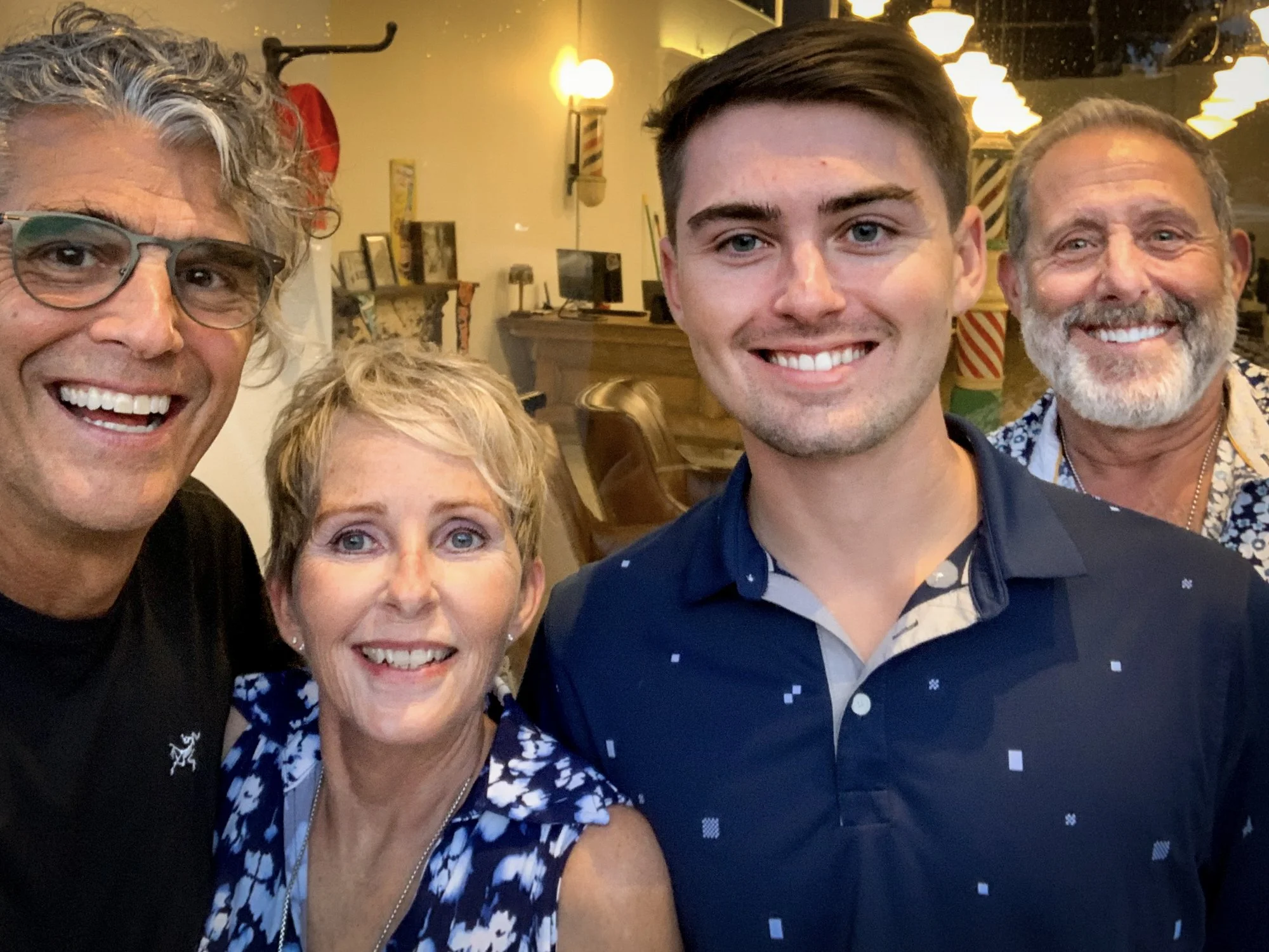 Rob and Roni out to dinner with Ben and Ray. 