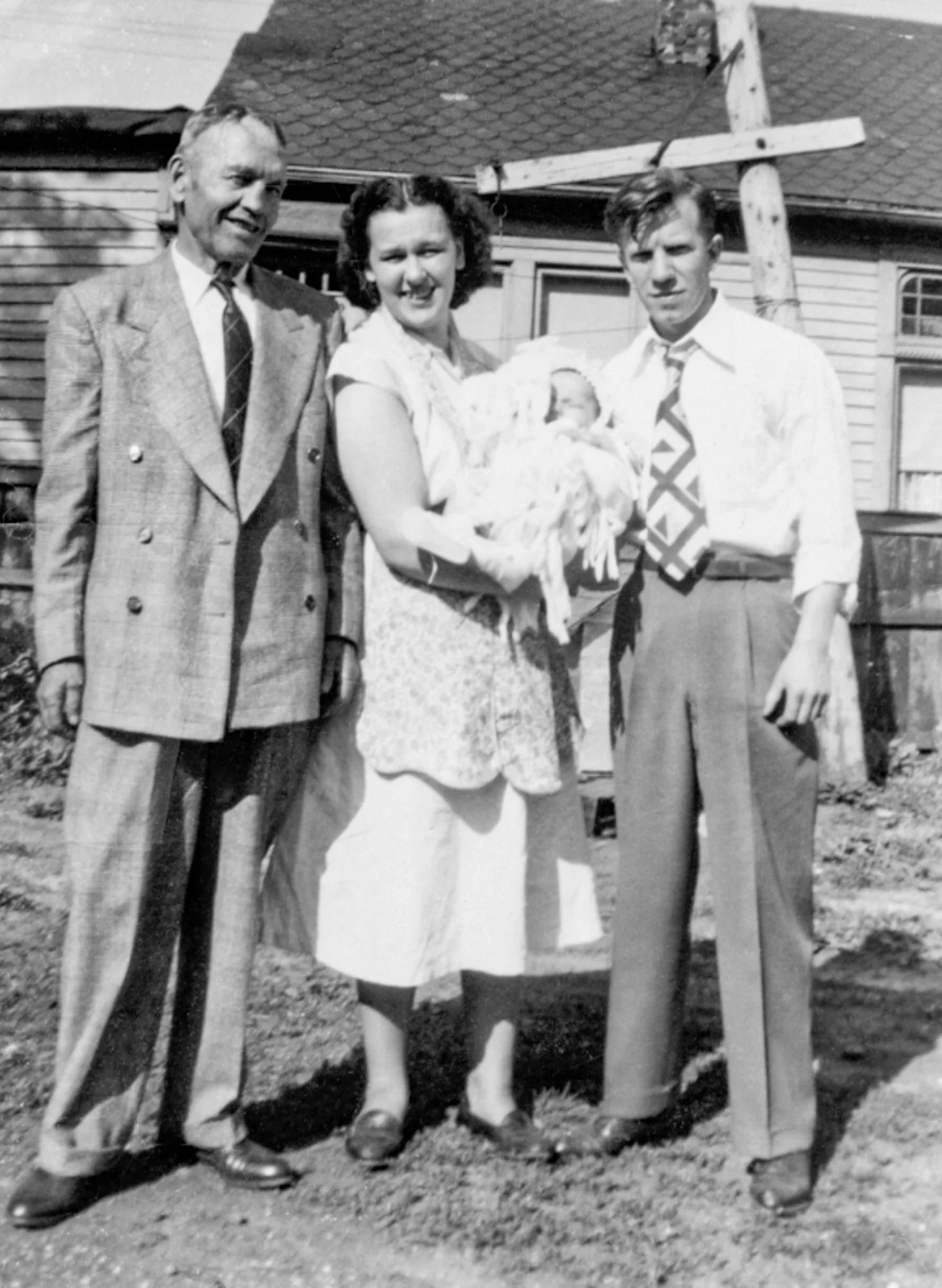Grandpa Jackwak (A. Jackwak’s Father), Judy (B Travis’ sister), Catherine and Frankie Rybinski - 1949