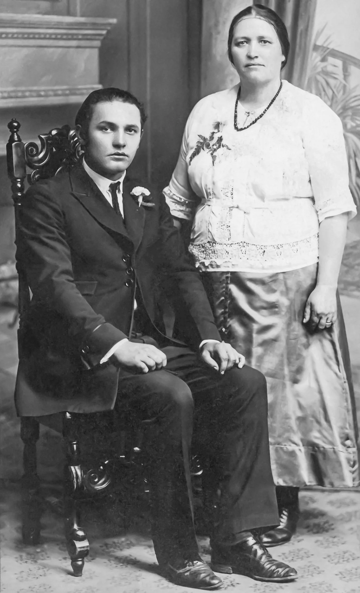 John Jackwak, (Anna Jackwak’s Brother) and Mother Julie Sawochka (sp) (Great Grandmother)- circa 1920