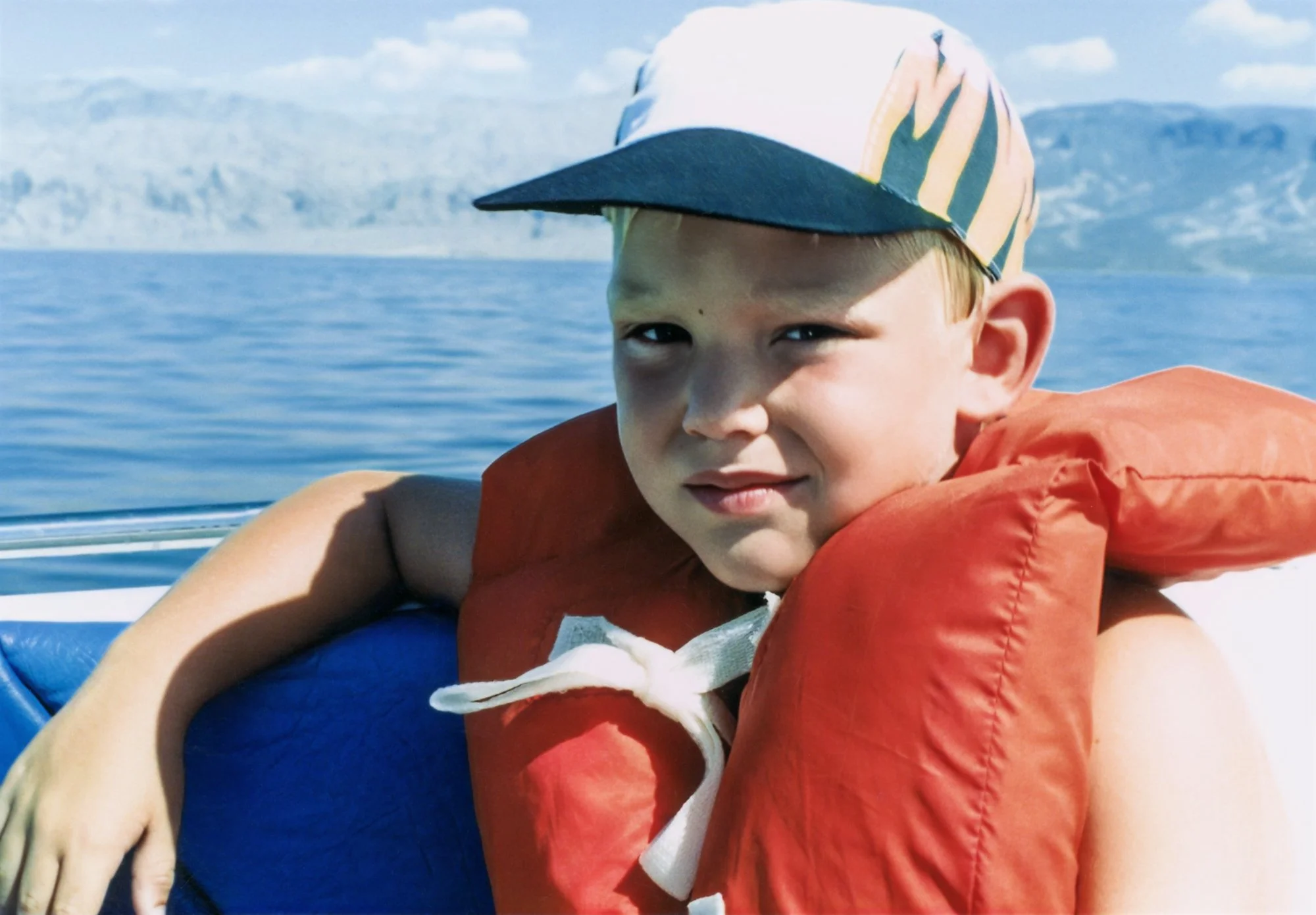 Erik is spending the summer vacation on a friend’s boat on Lake Mead in Las Vegas. 