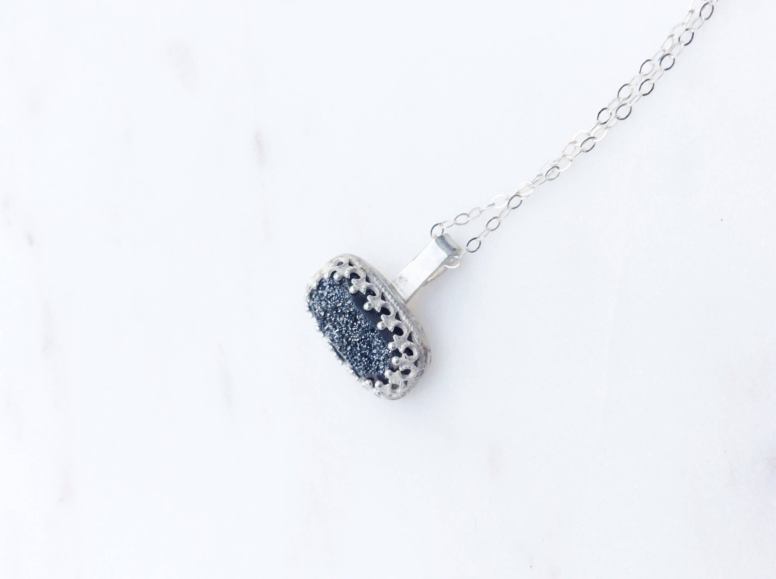 https://i.etsystatic.com/7170588/r/il/b8d468/1449187191/il_fullxfull.1449187191_j54l.jpg