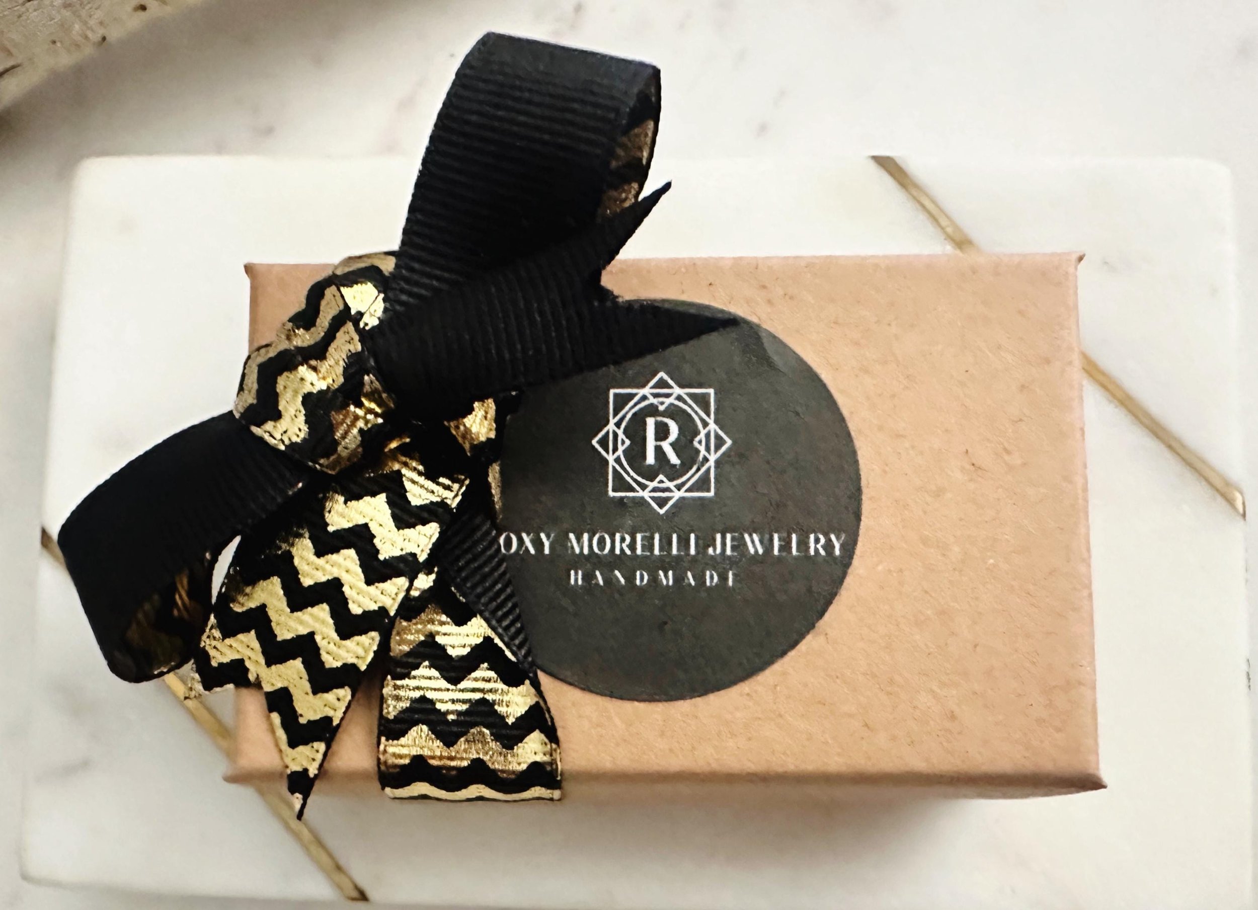 https://i.etsystatic.com/7170588/r/il/d521d5/6291496411/il_fullxfull.6291496411_mgea.jpg