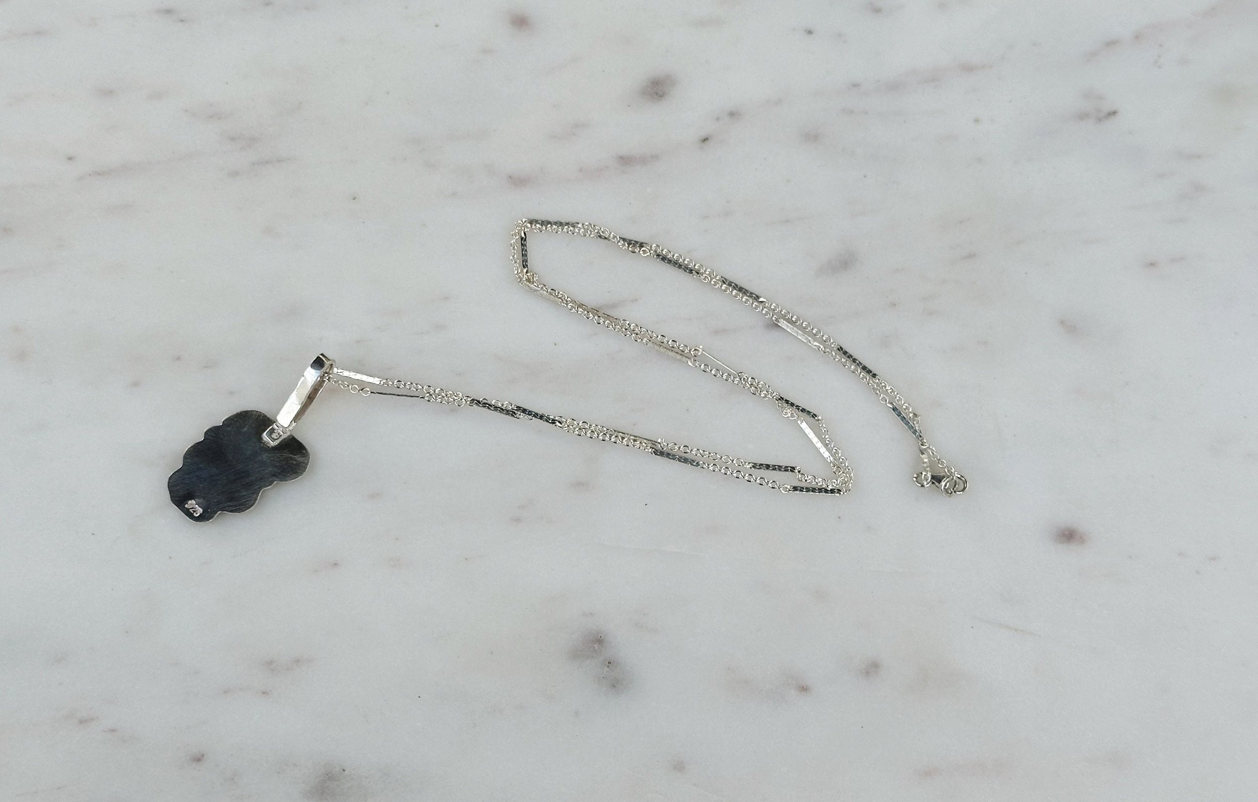 https://i.etsystatic.com/7170588/r/il/d0f056/5556517646/il_fullxfull.5556517646_50al.jpg