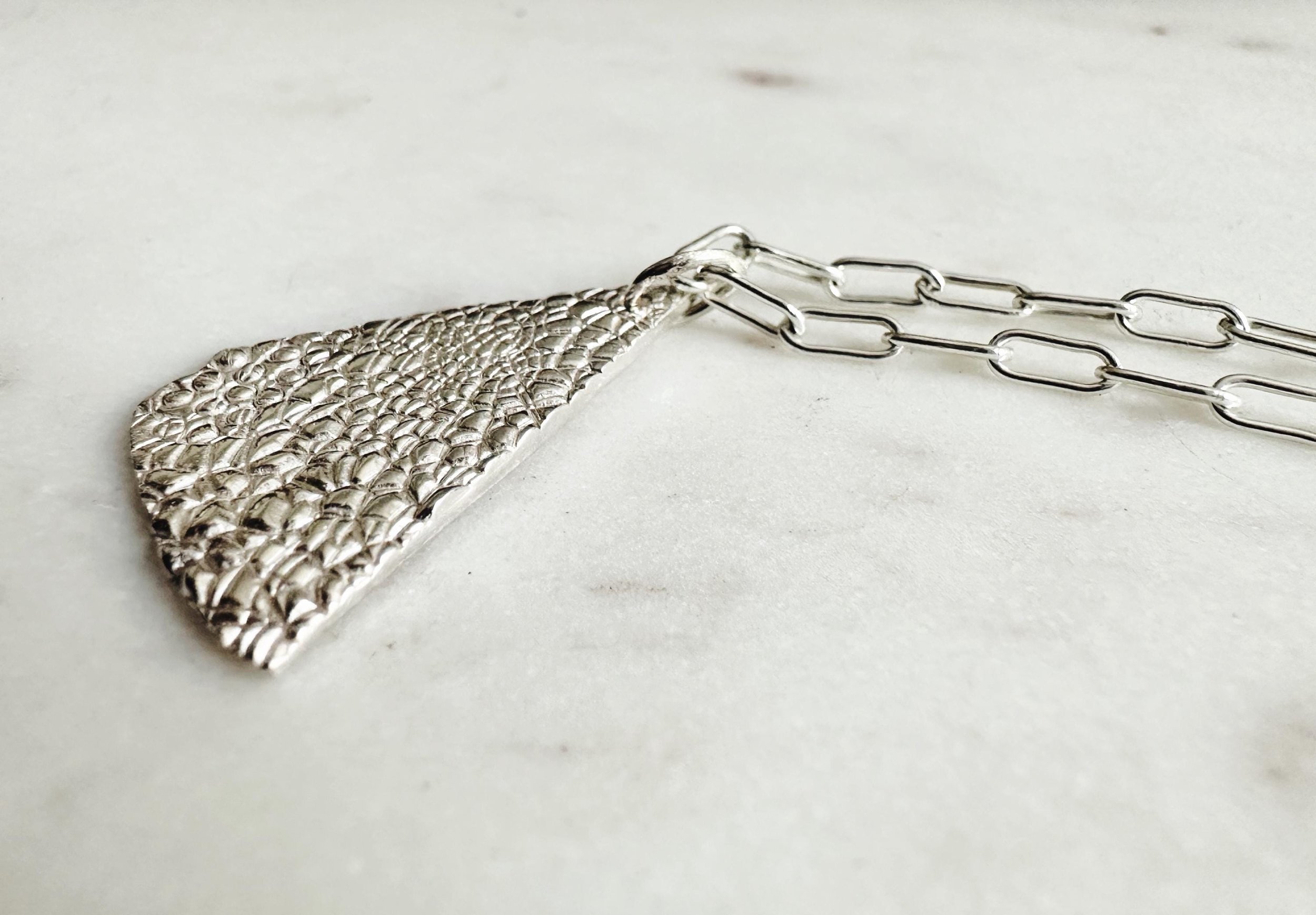 https://i.etsystatic.com/7170588/r/il/547ad6/6196536725/il_fullxfull.6196536725_ckgo.jpg