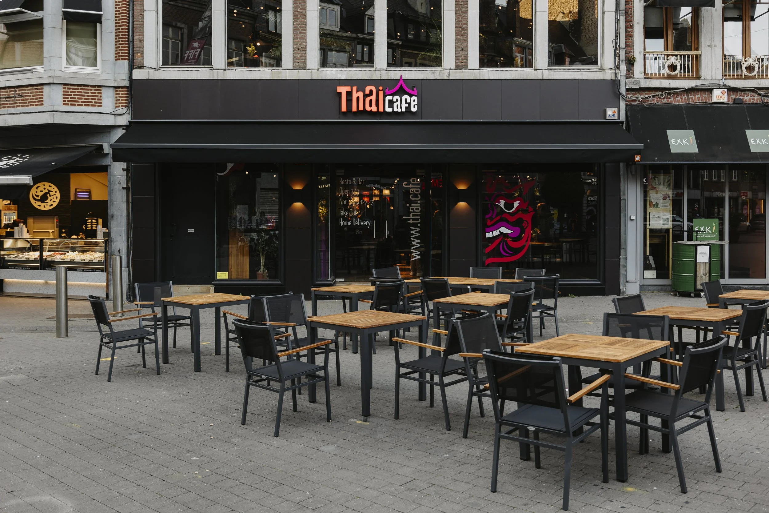 3Thai café.jpg