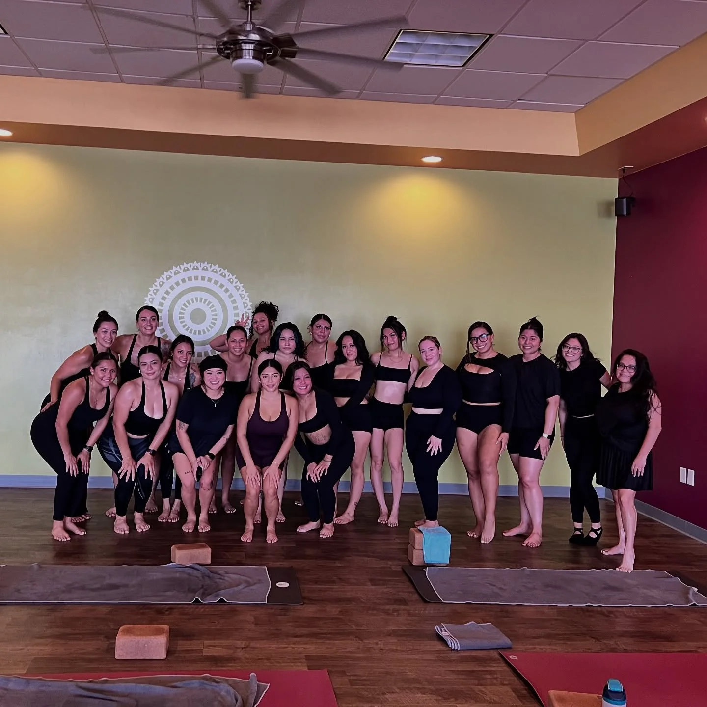 🔥 Birthday Burn Vibes Only! 🔥
Nothing says celebration like sweating it out with your crew in 99&deg;F heat. This private birthday burn brought the energy, the laughter, and the ultimate post-yoga glow-up. 💪🎂✨

📍Hot Asana Yoga Studio | Wichita, 