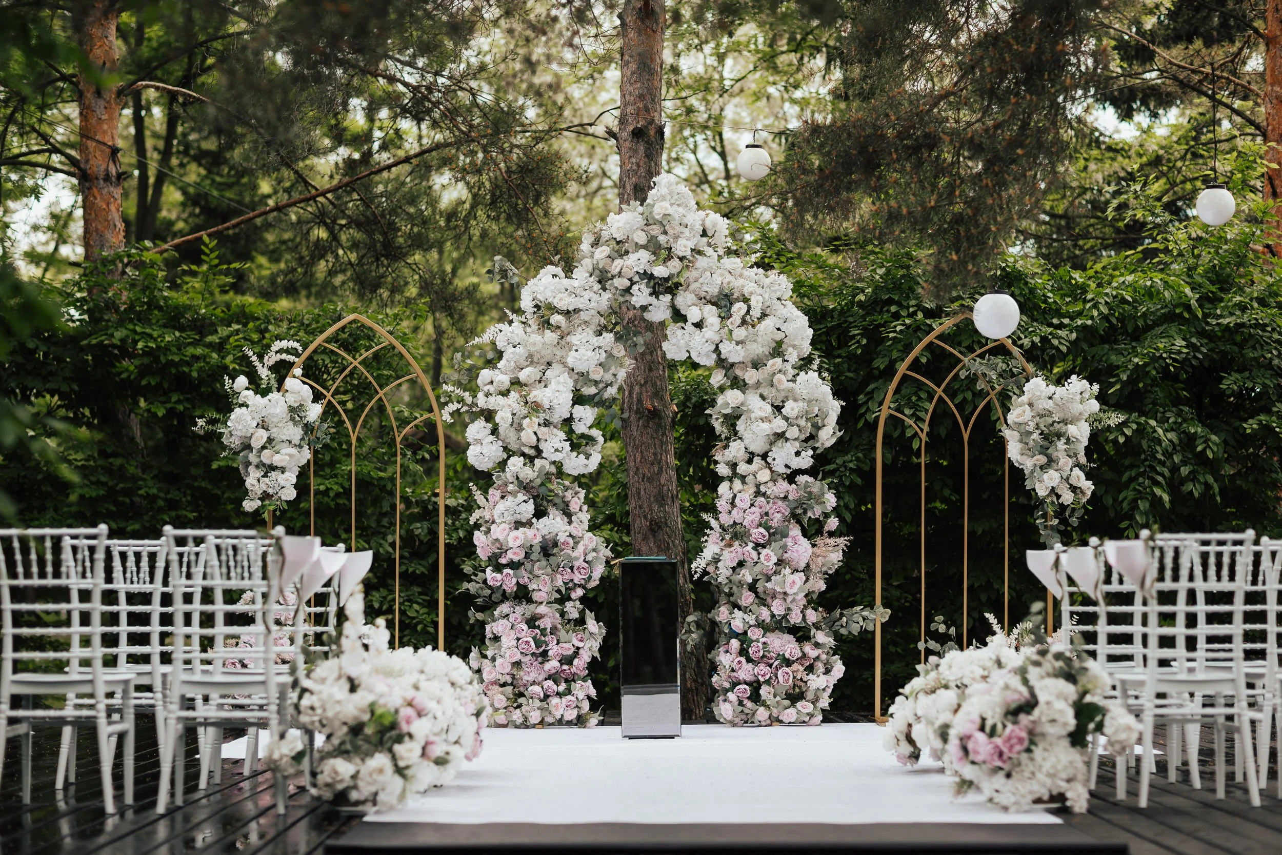 Luxury wedding ceremony St.augustine florida wedding florist (3).jpeg