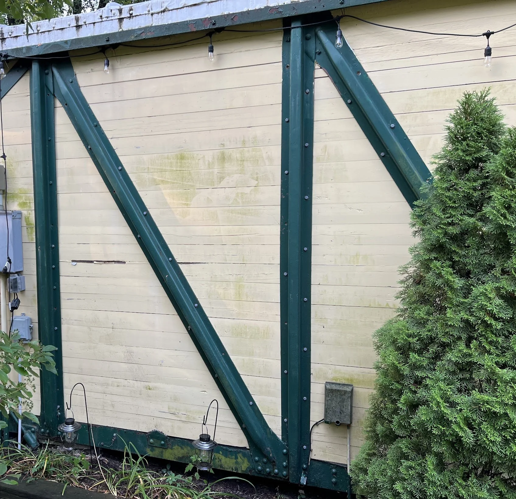The Dirty Truth: What Your Siding Is Hiding (And Why You Need It Cleaned)