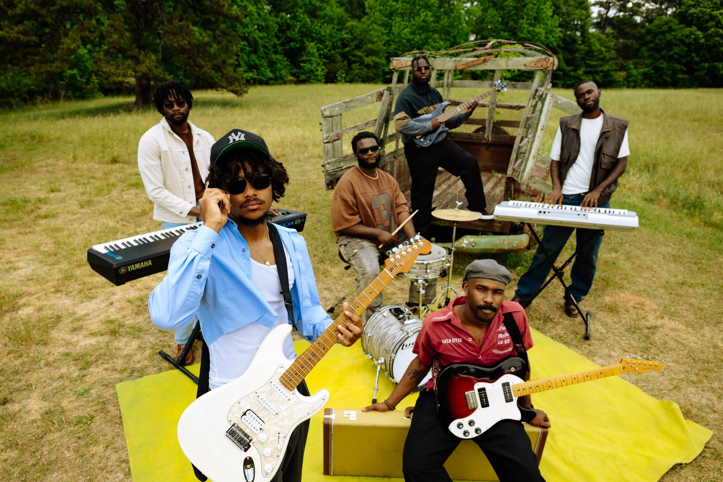 INARIBRIANA_Supreme_Band_FINAL--11.JPG