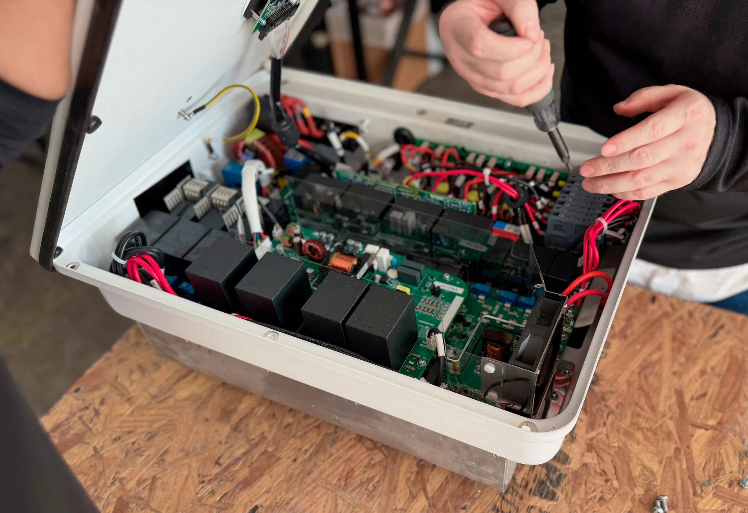 reparación de inversor growatt