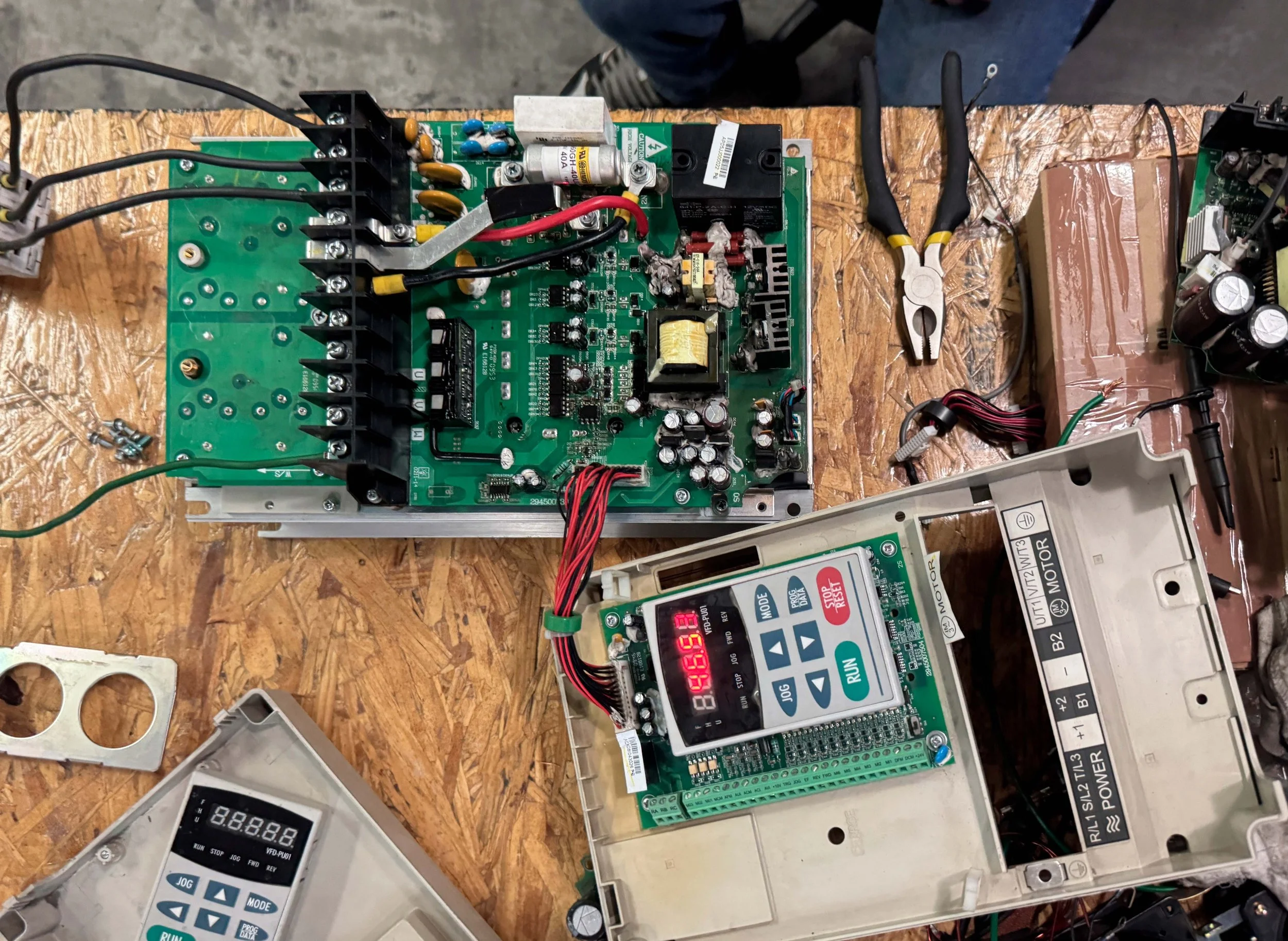 Servicio Técnico Especializado en Inversores de Frecuencia