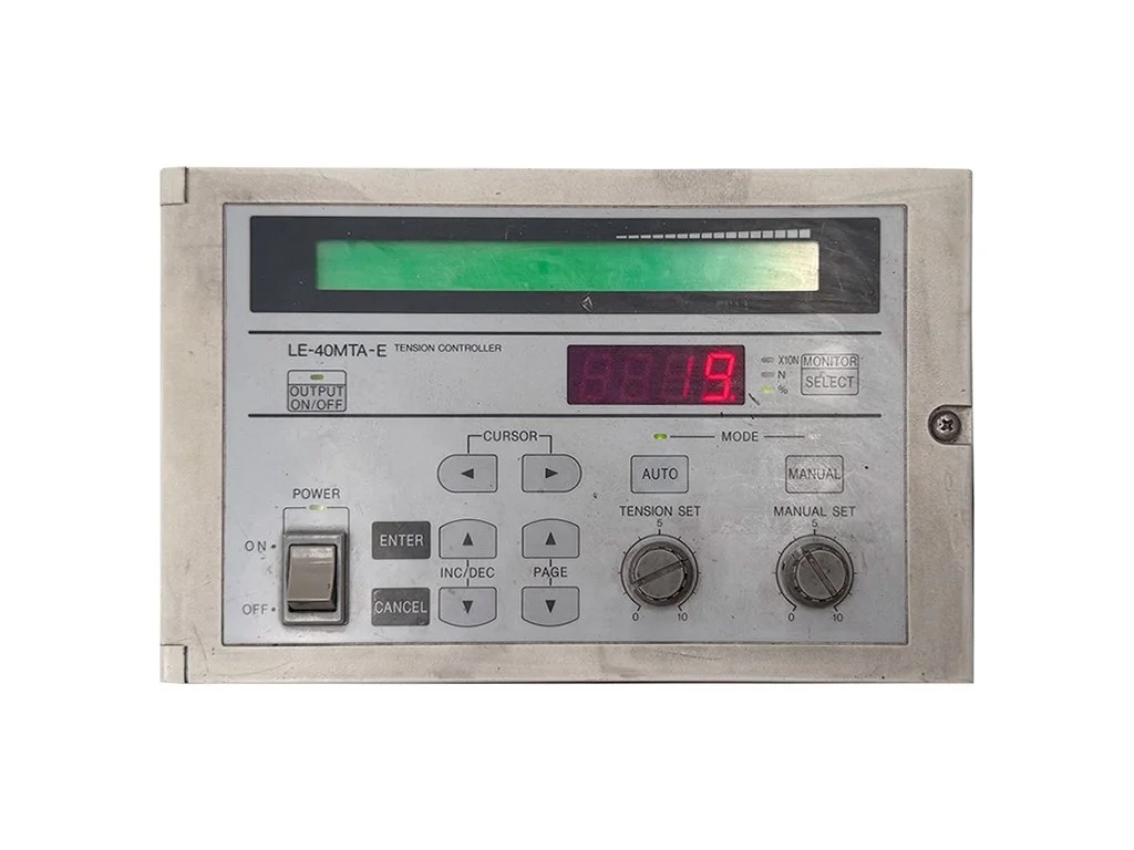 Reparación de Pantalla control de tensión marca mitsubishi