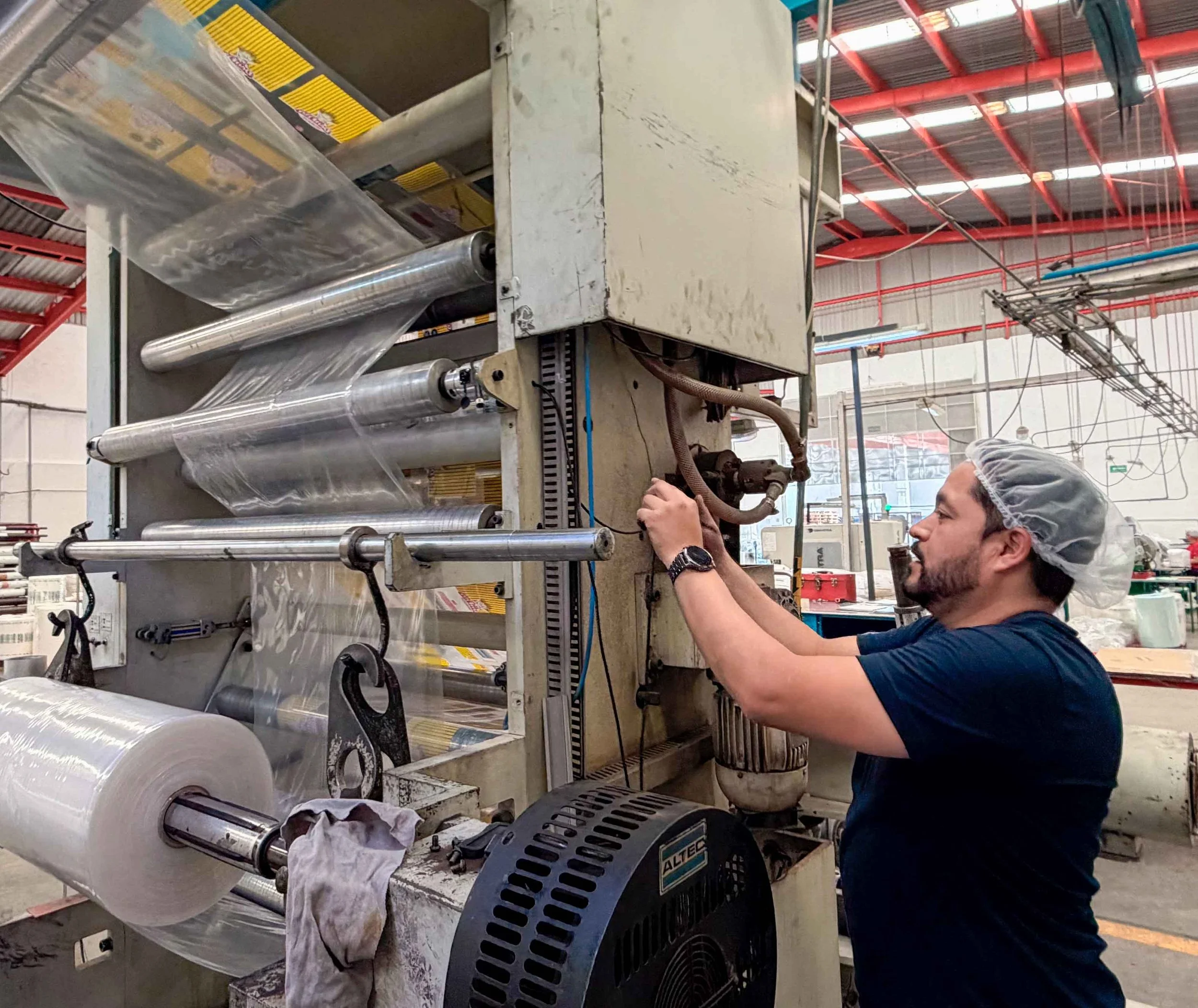 Sustitución de celdas de carga mediante asistencia técnica en campo para impresora Flexo Tech Solution 6