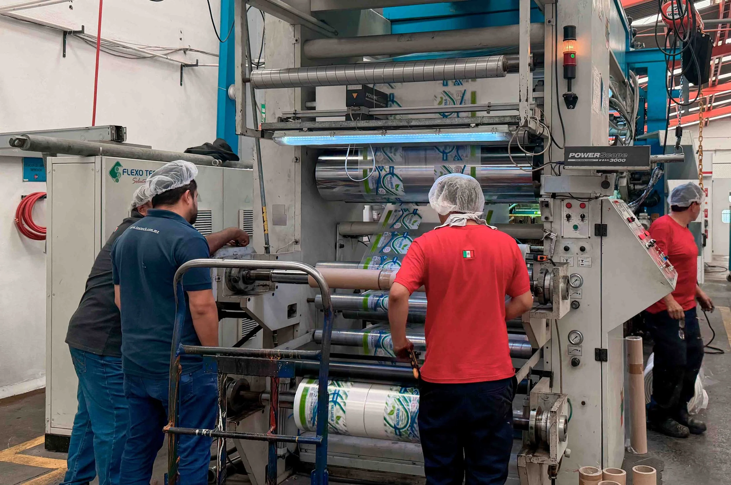 Sustitución de celdas de carga mediante asistencia técnica en campo para impresora Flexo Tech Solution 6