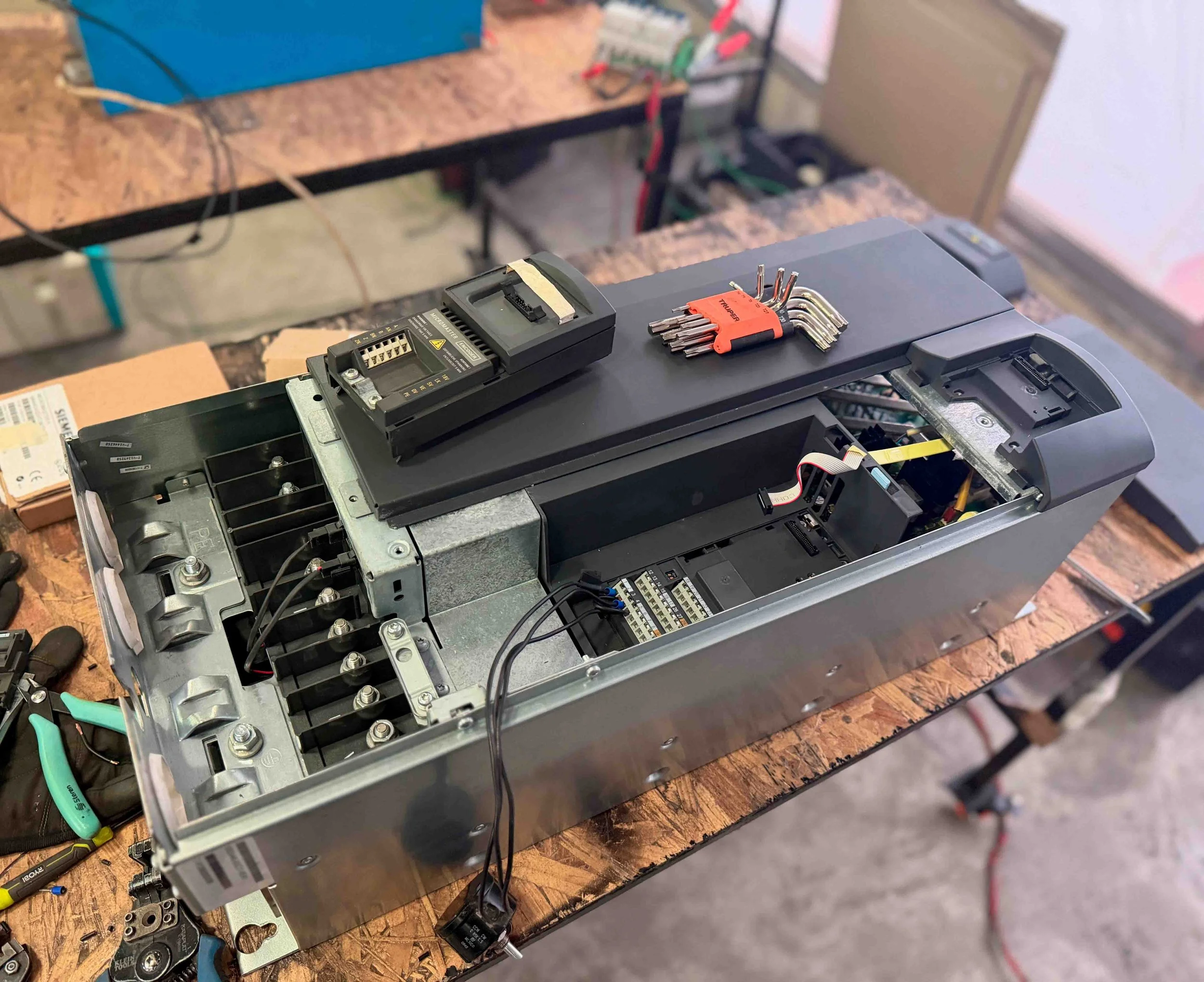 Reparación de inversor siemens 