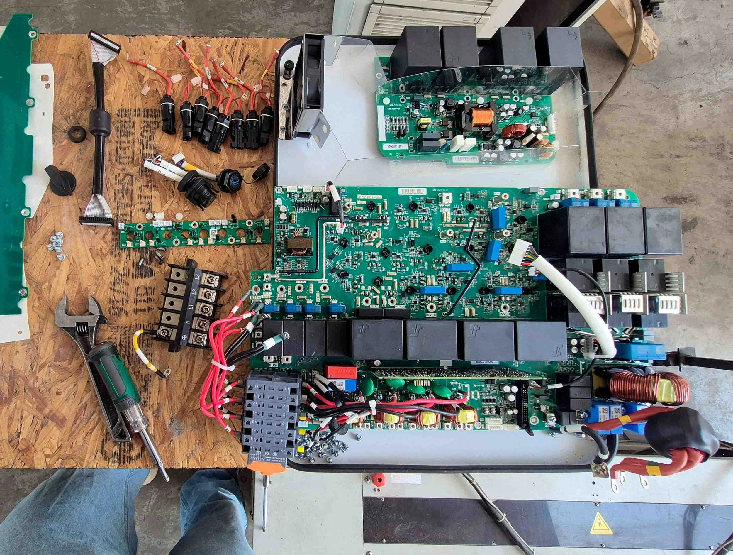 reparación de inversor growatt