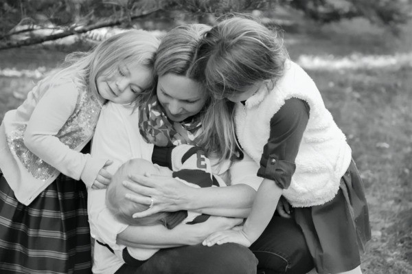 17 Love-Filled Photos That Capture The Beauty of Motherhood