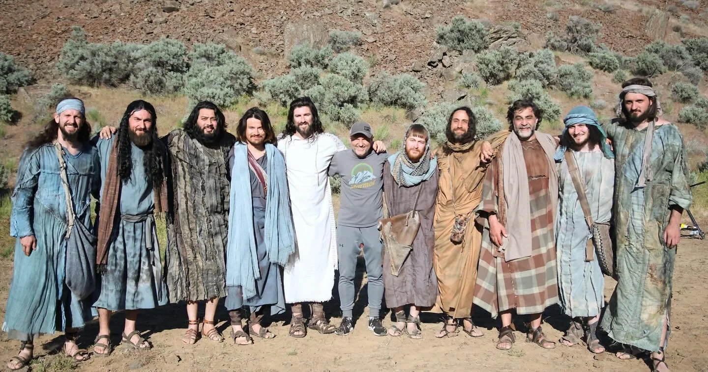 Creating something meaningful is an unbeatable feeling, but doing it with an amazing team takes the experience to a whole new level of awesome! We are beyond grateful for each and everyone involved! 🙌🏻
#myfacemovie #novastudiofilm