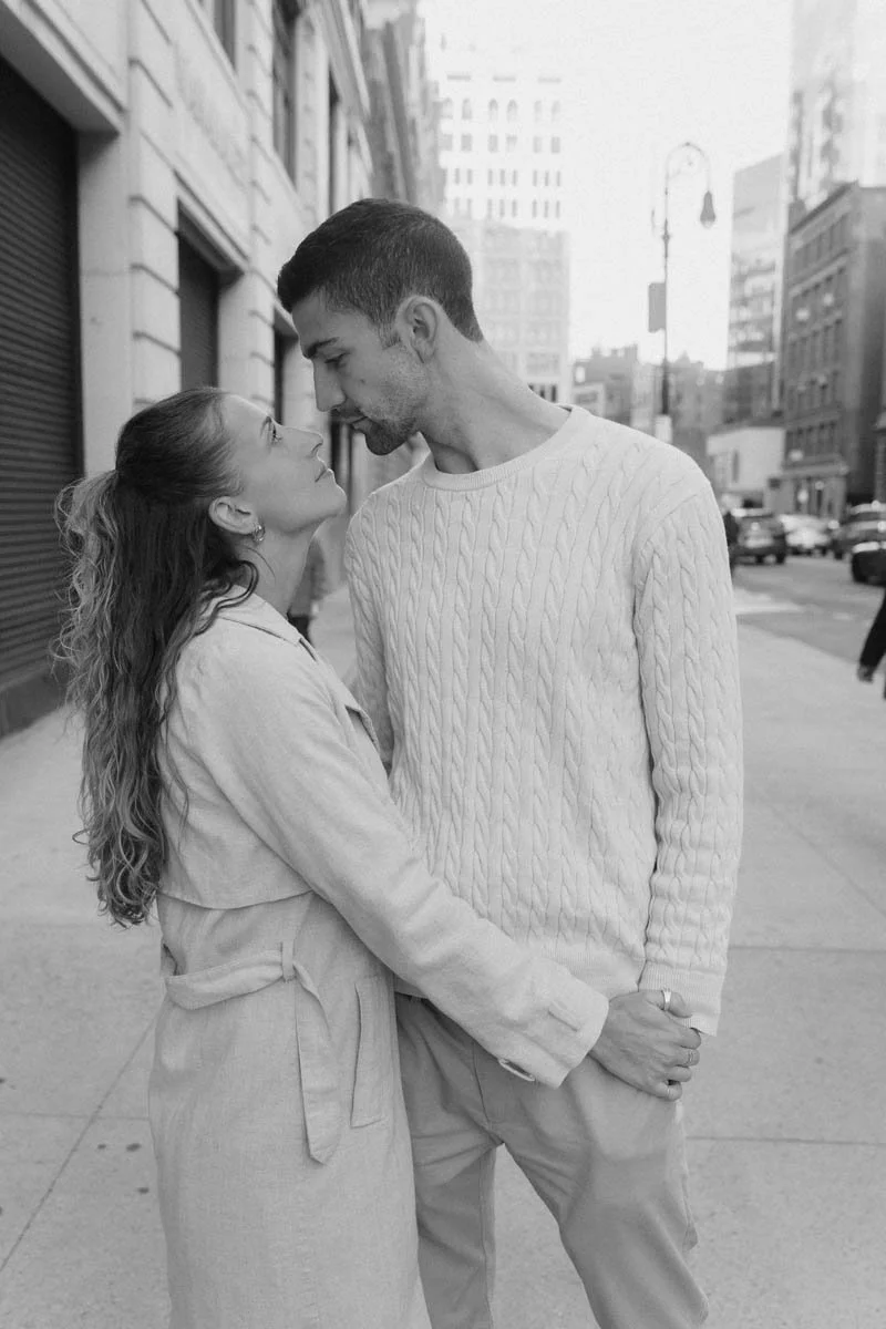 romantic-nyc-engagement-portraits.jpg