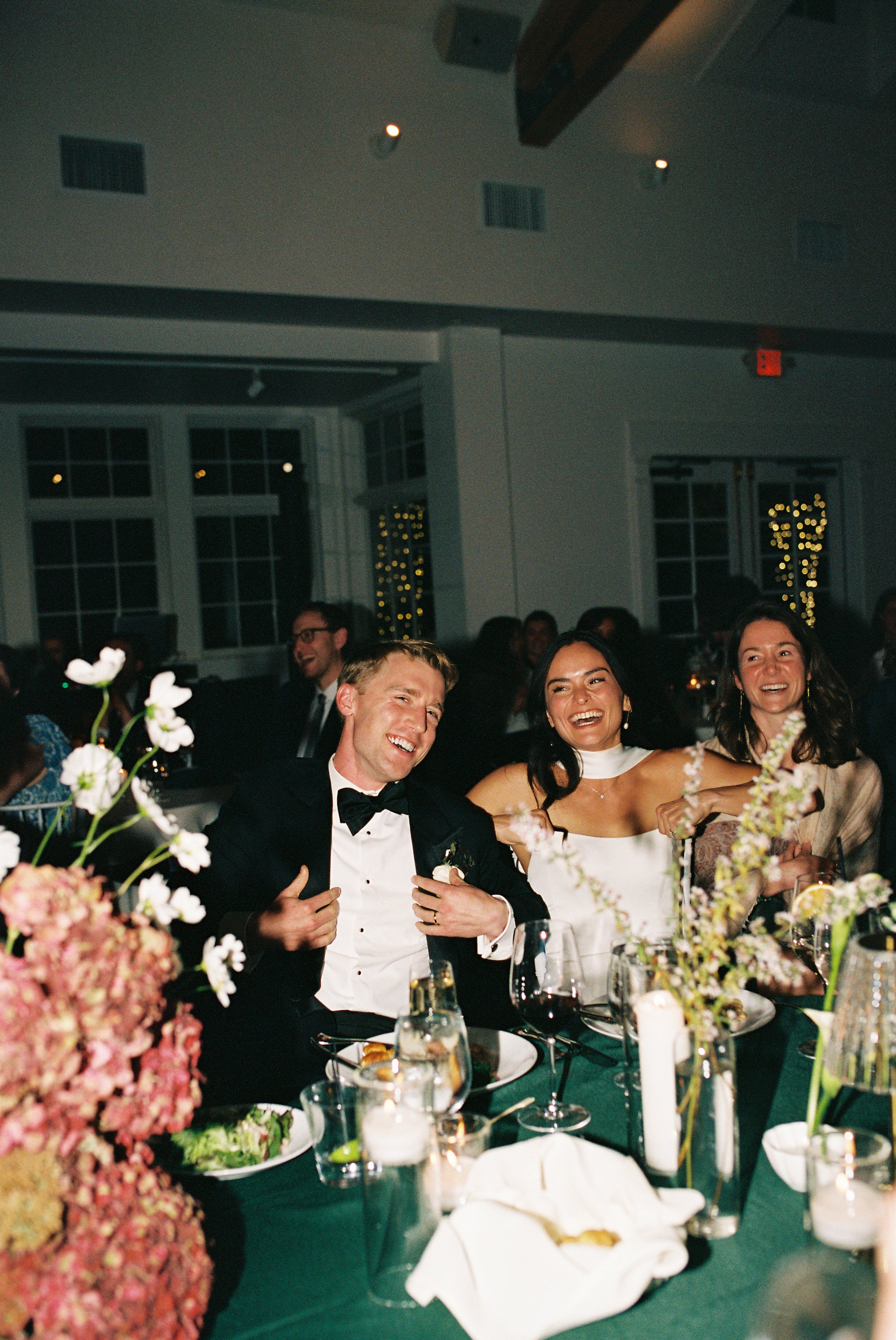 R1-05322-027A.jpg