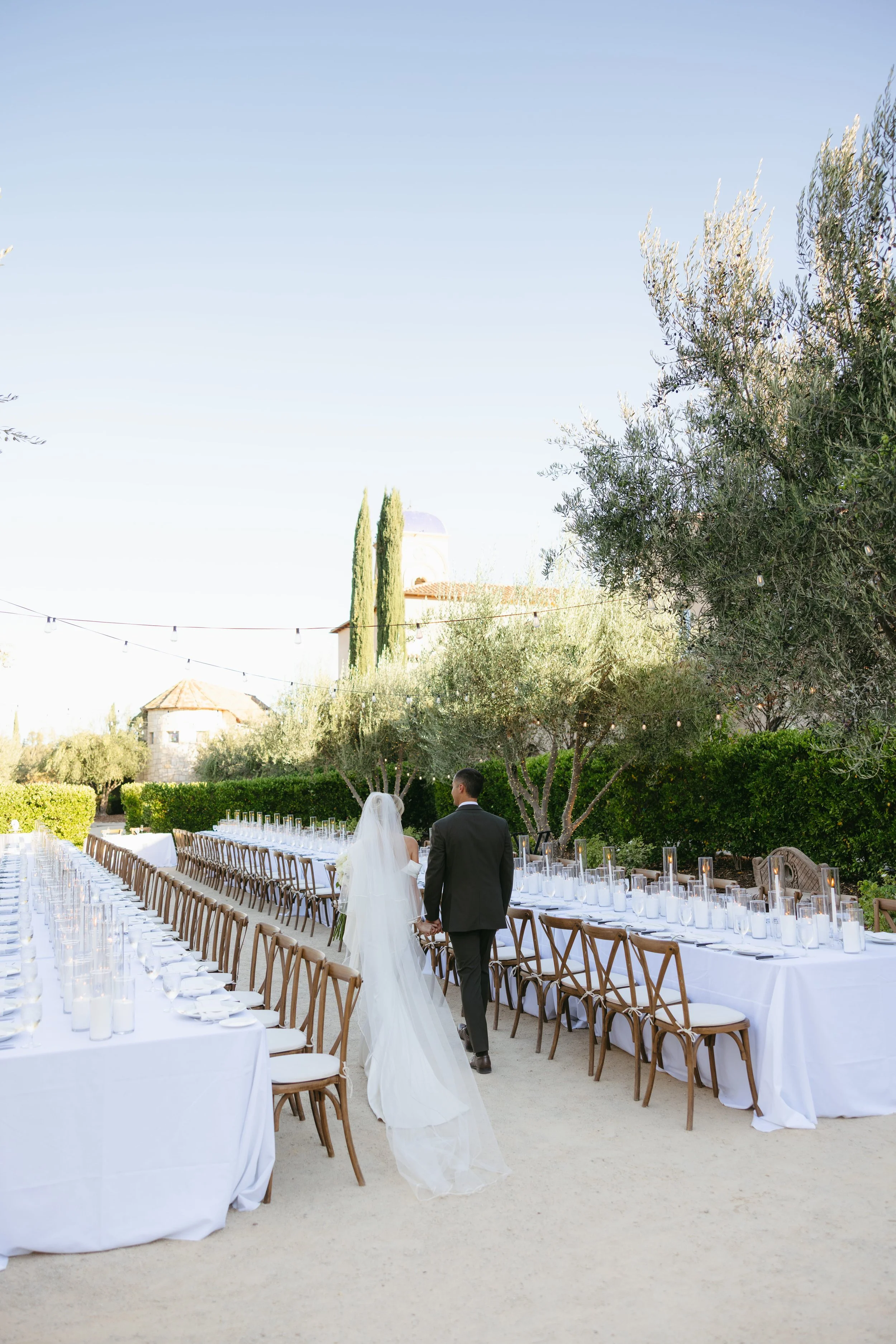 luxury wedding set up in California captured by a high-end wedding phtoography