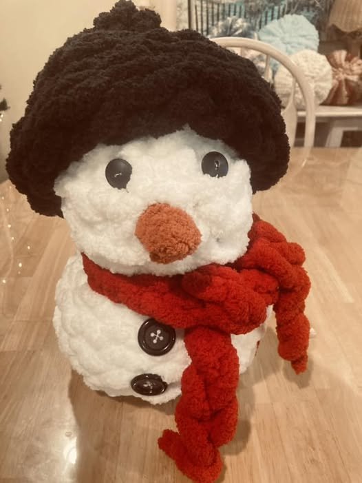 snowman plushie.jpg