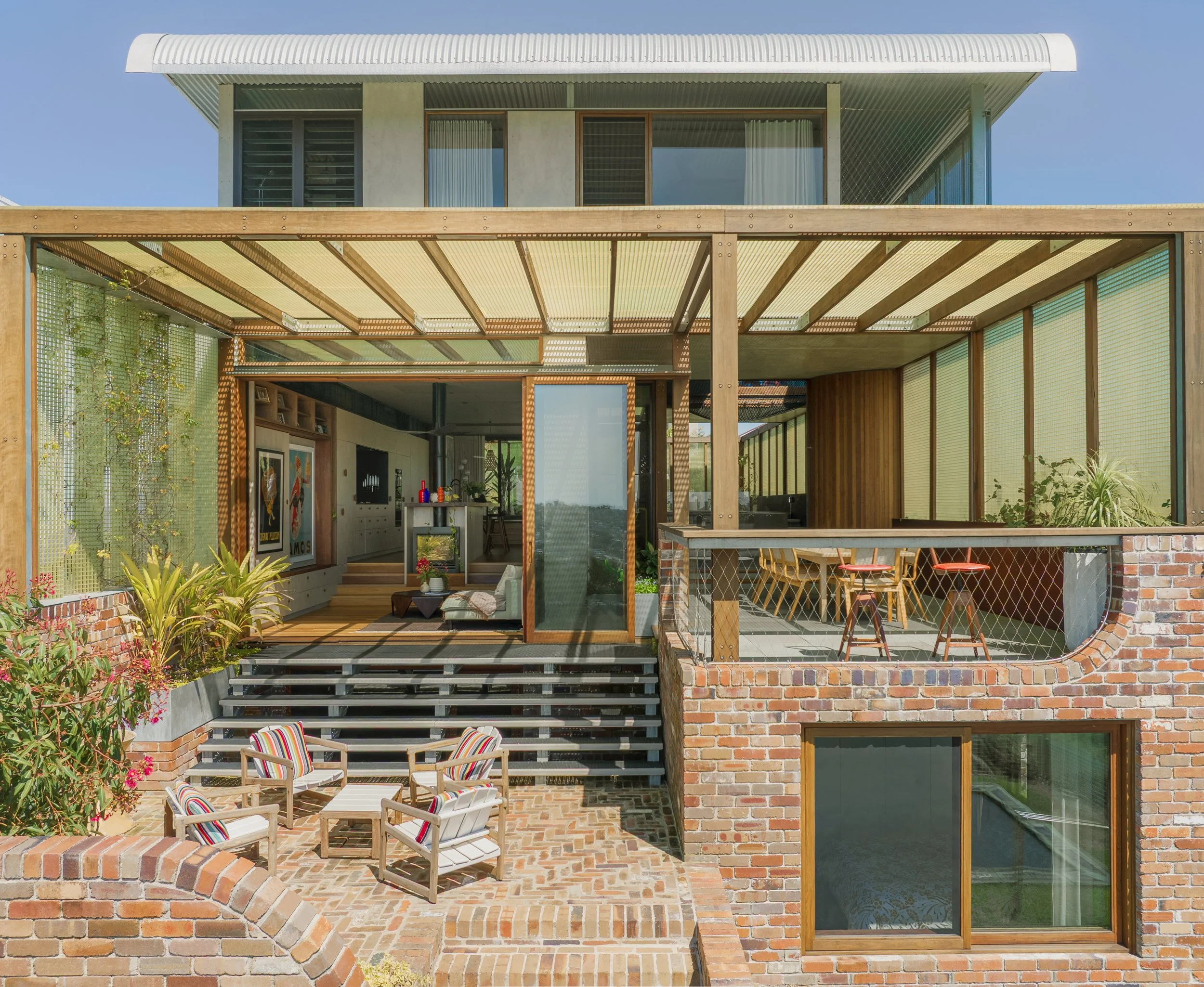 CplusC_TerabithiaHouse_2_1_REAR ELEVATION_MLF_HR.jpg