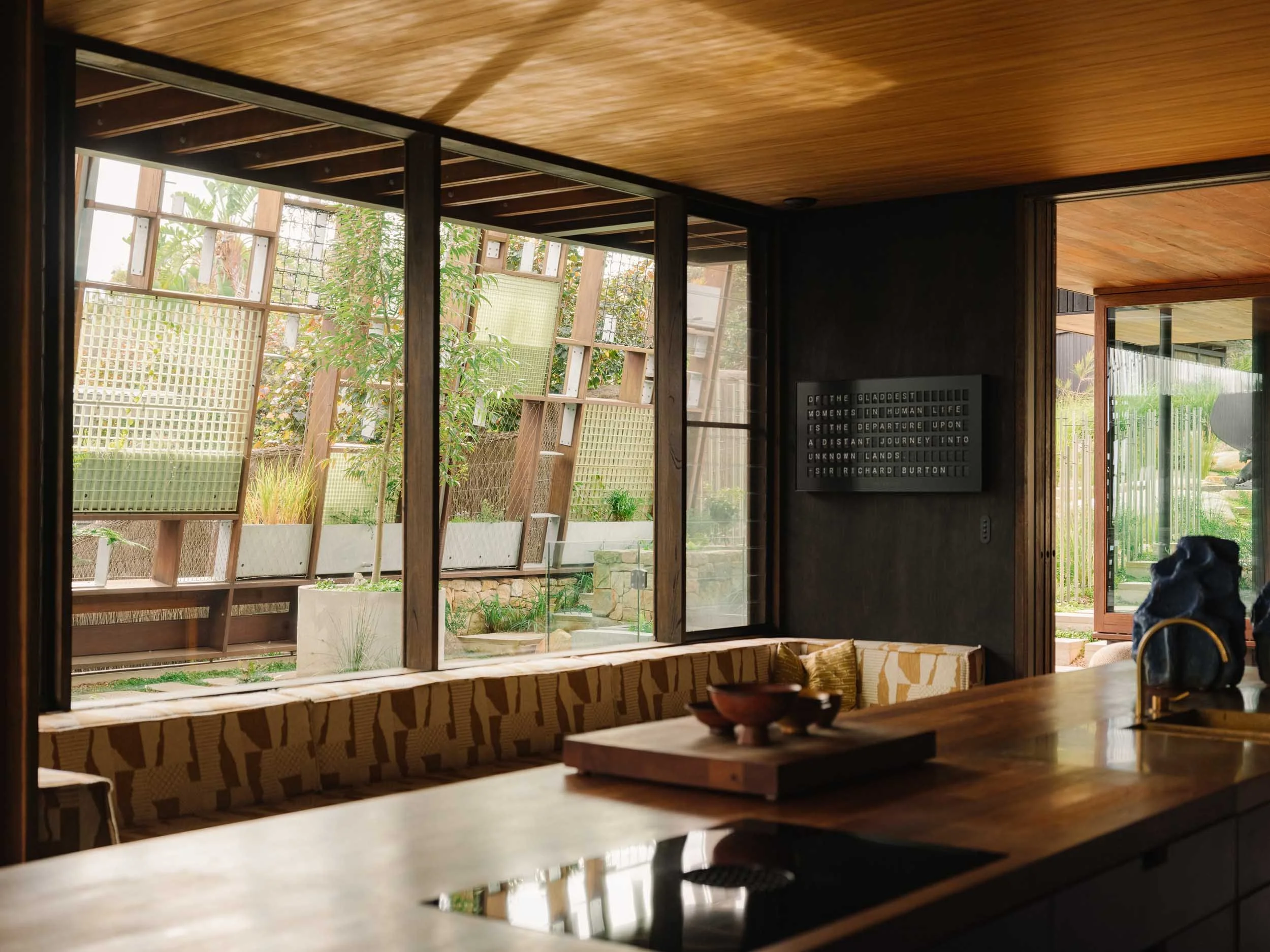 C+C_HH_5_11_ISLAND BAY WINDOW_RD.jpg