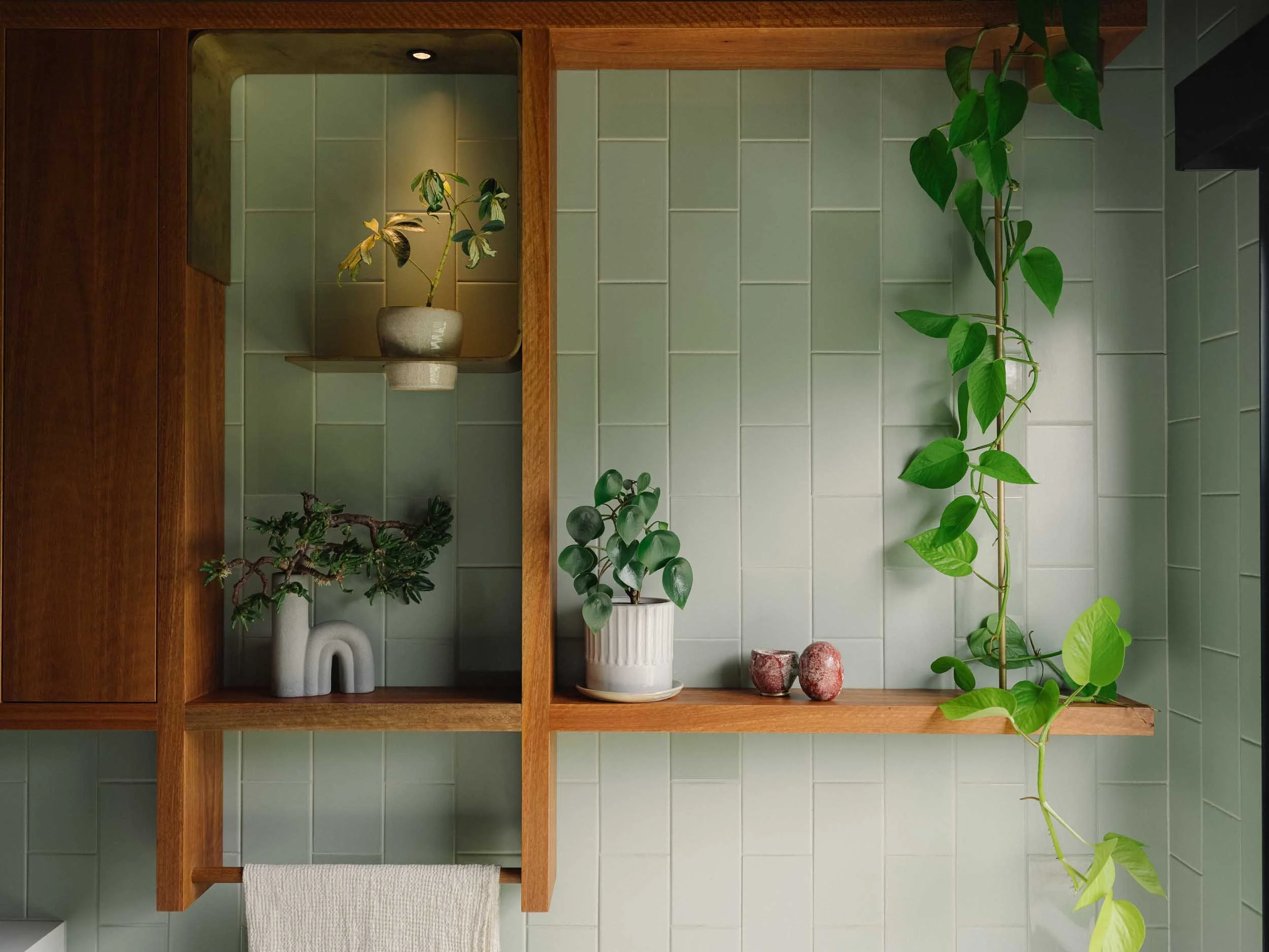 C+C_HH_10_12_VANITY_RD.jpg
