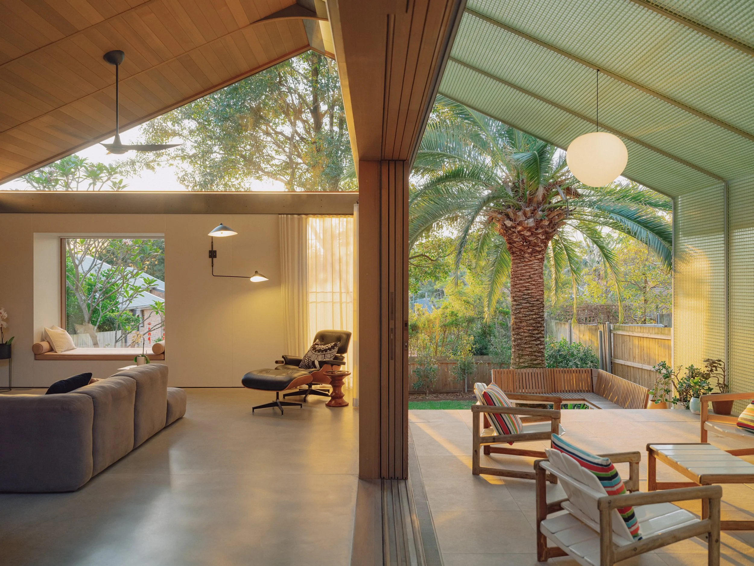 C+C_TANSU HOUSE_5_91_AFTERNOON OUTDOOR DINING_RD_HR.jpg