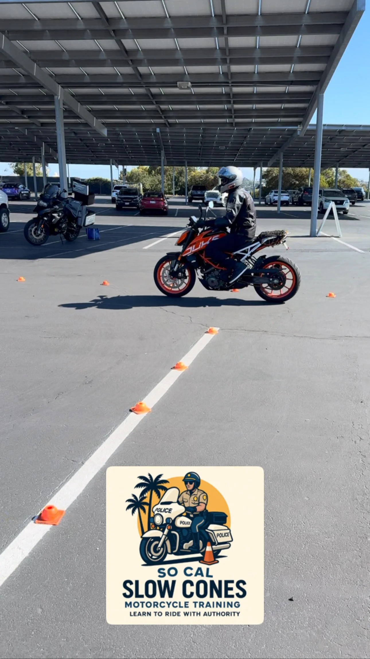 Watch this rider go from struggling with 2.5-space turns, foot dabs, and shaky head/eye position… to confidently crushing clean 2-space turns—all in under 2 hours. 🧠💥 More control. More confidence. More skill.
This is what happens whe