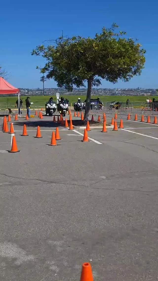 Two riders. One goal. No words needed. 👮‍♂️👮‍♂️
This is what patience, precision, and control look like in motion.
Every cone, every correction, every synchronized move—built on trust and communication.
When skill meets discipline, i