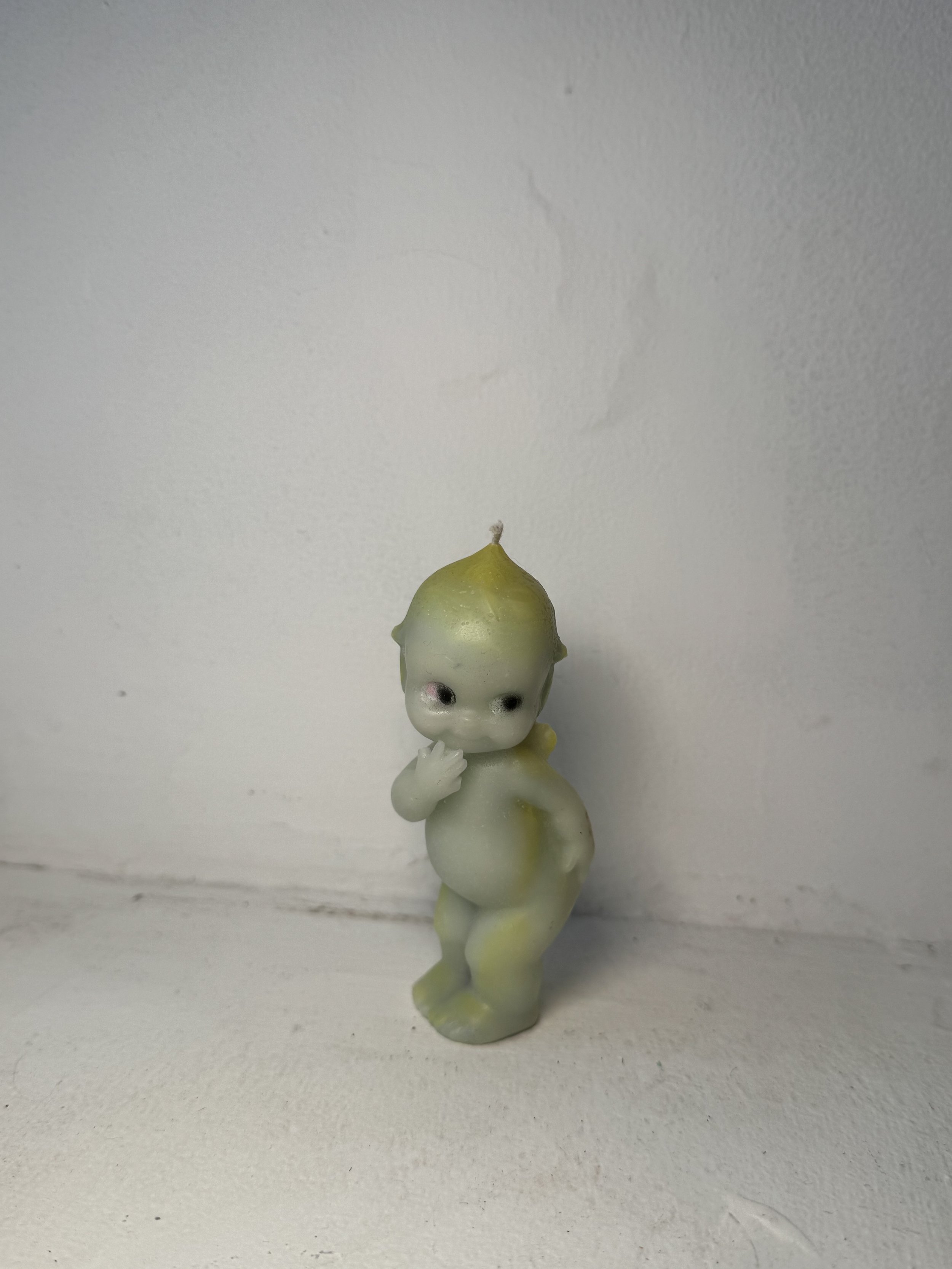 Hopeworld single baby candle