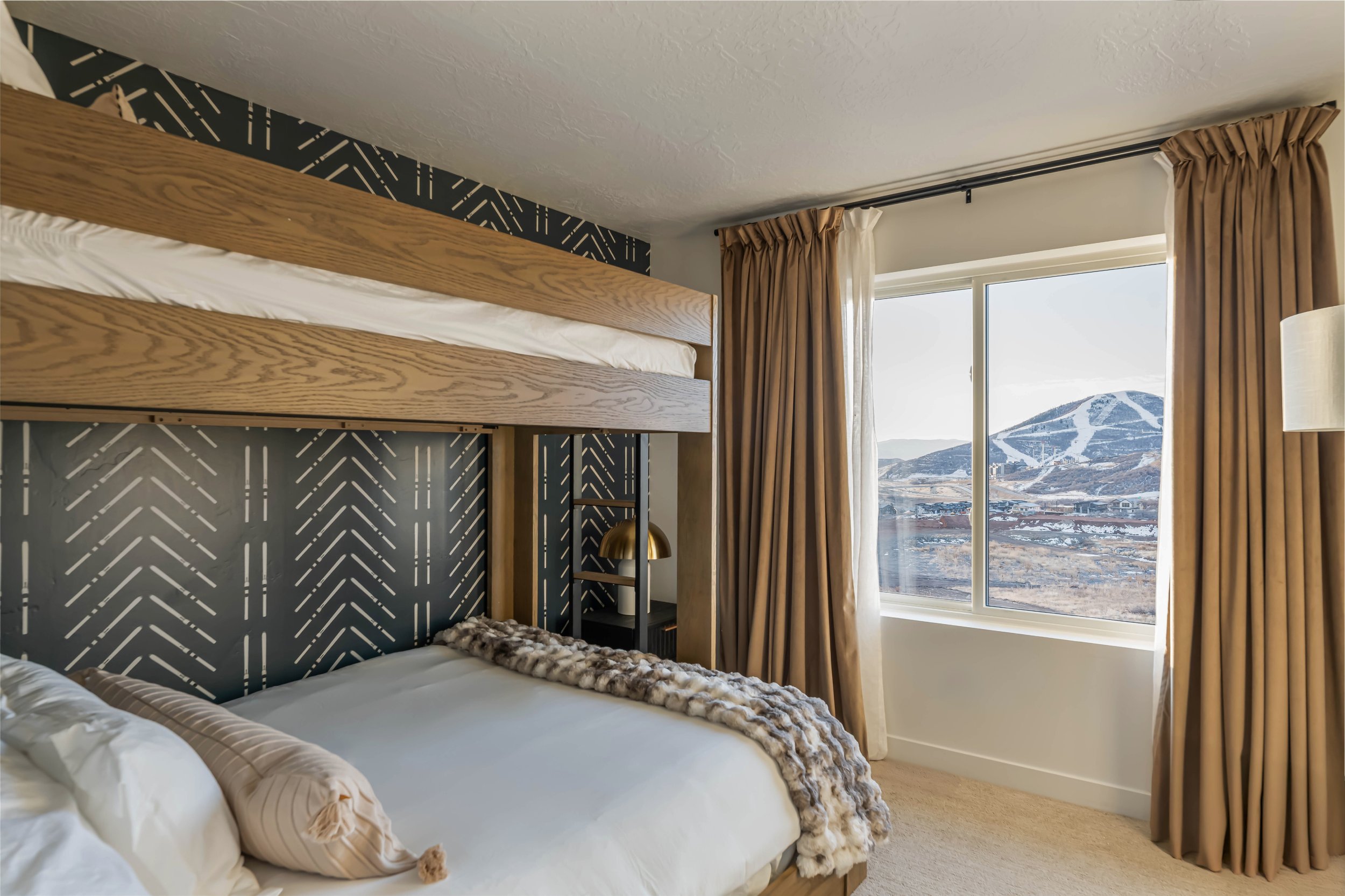 ski-chalet-short-term-rental-design-bunk-beds.jpg