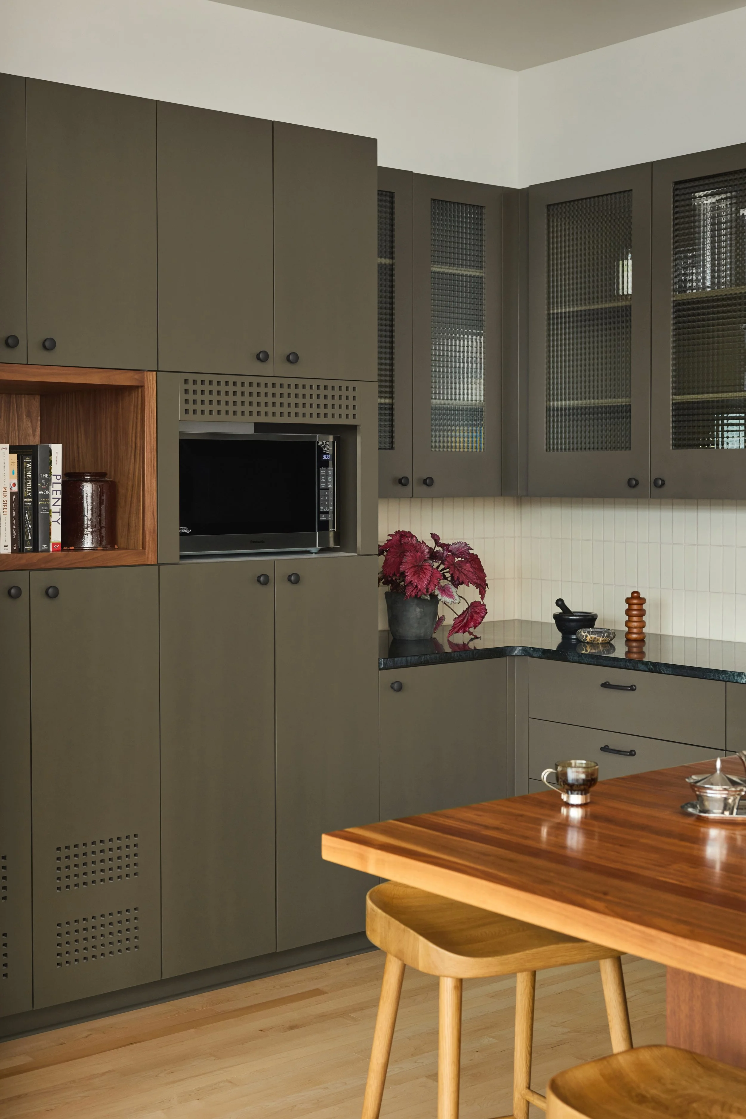 Kitchen_01.jpg