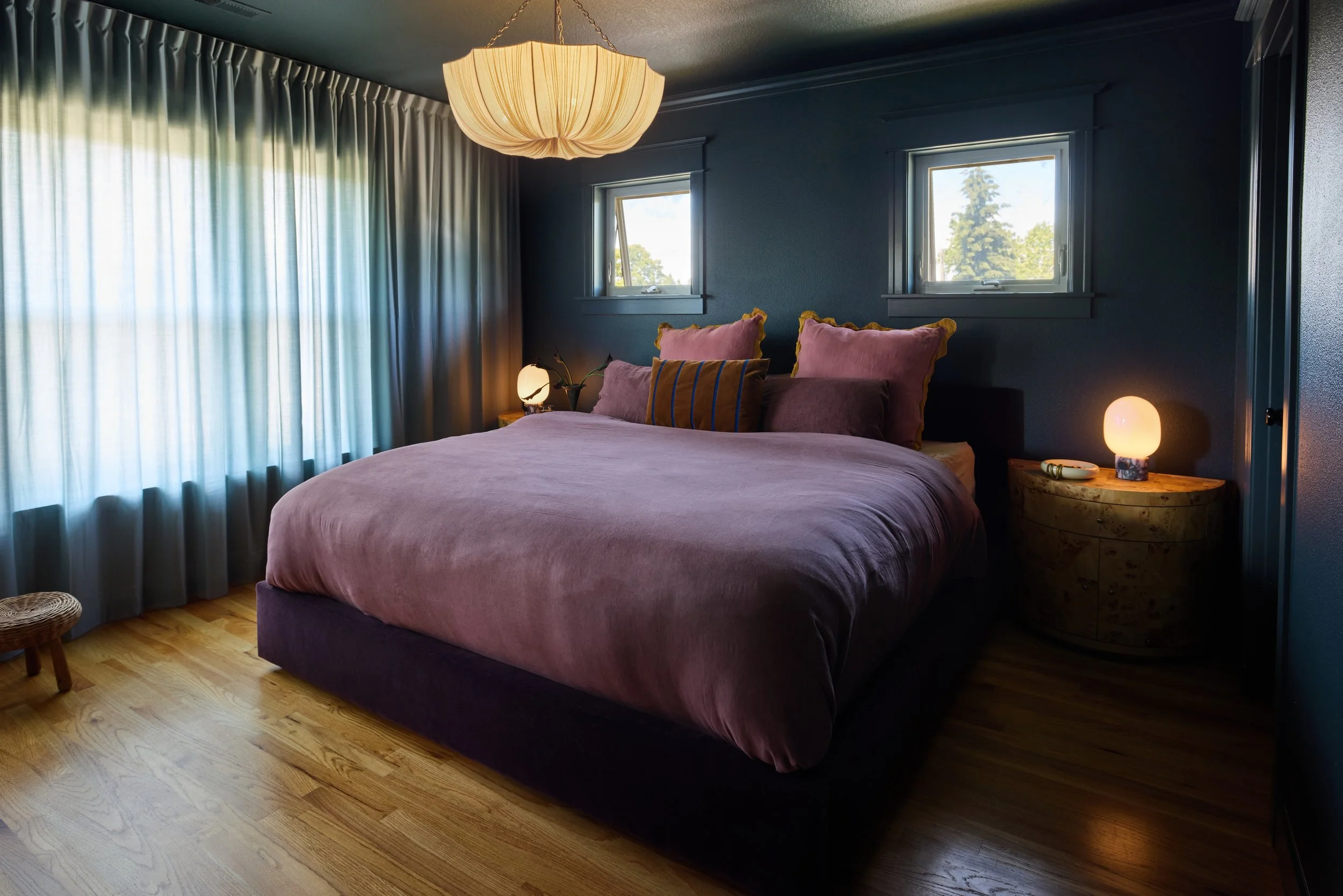 260523_Sill_Design_Keyes_Bedroom_78_lightson.jpg