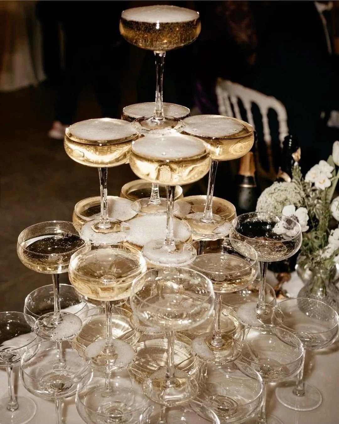 A drink table worth circling&mdash;where sophistication meets a wink of mischief. 
I&rsquo;ll always have a soft spot for wedding details with casual intention&hellip; 

Credit via Pinterest. 

#goldcoastbride #2027bride #weddingreception #modernbrid
