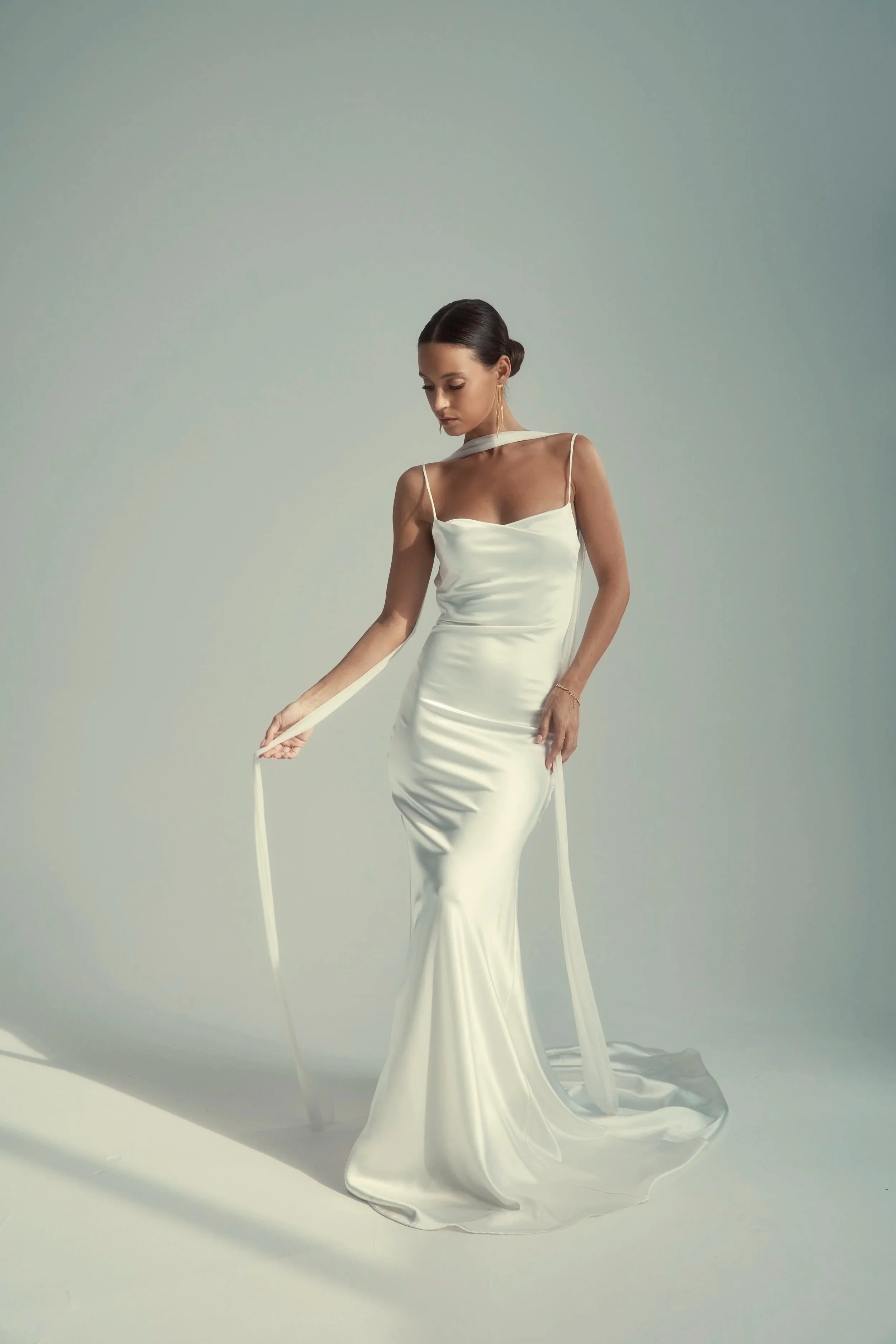 Finding Your Perfect Wedding Dress Silhouette Online