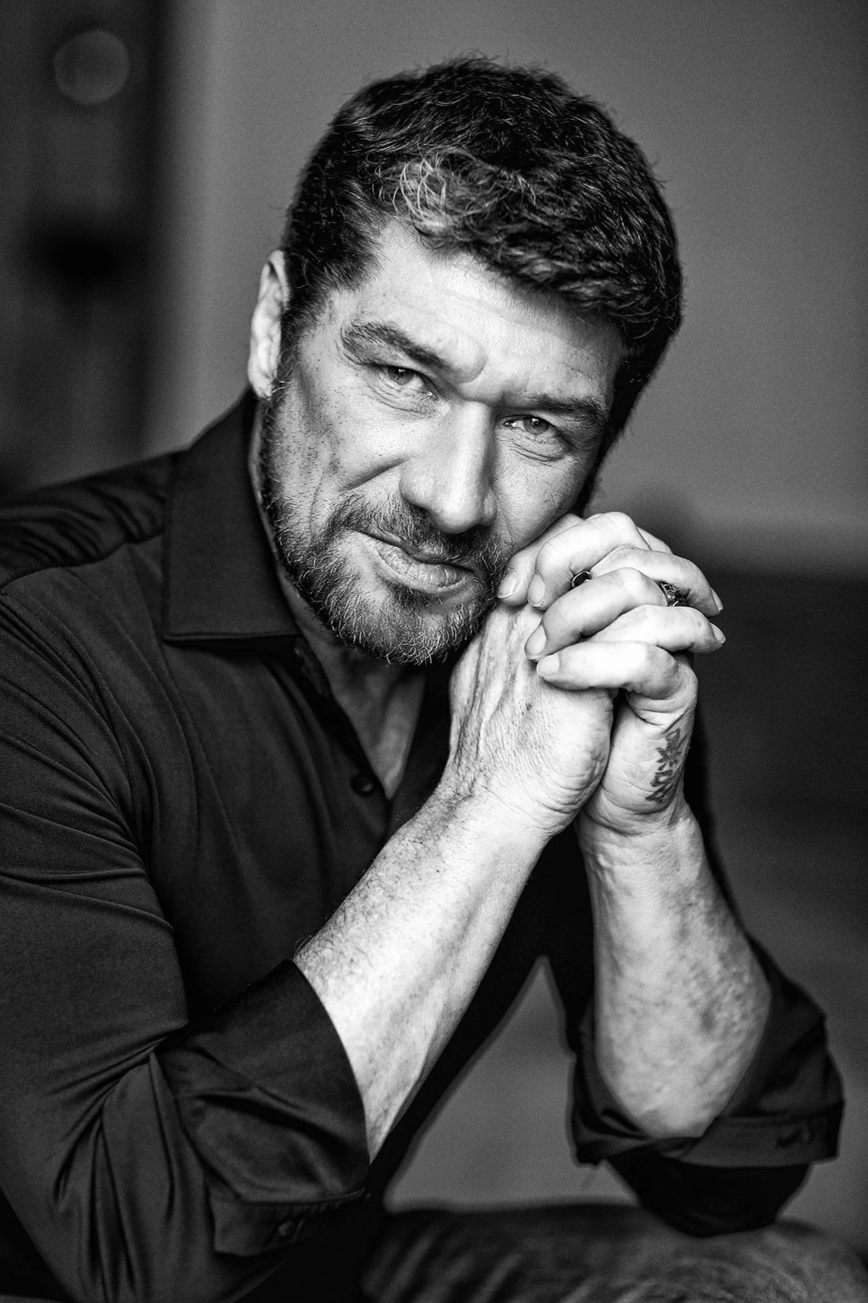 Portrait officiel par  Cris Noe