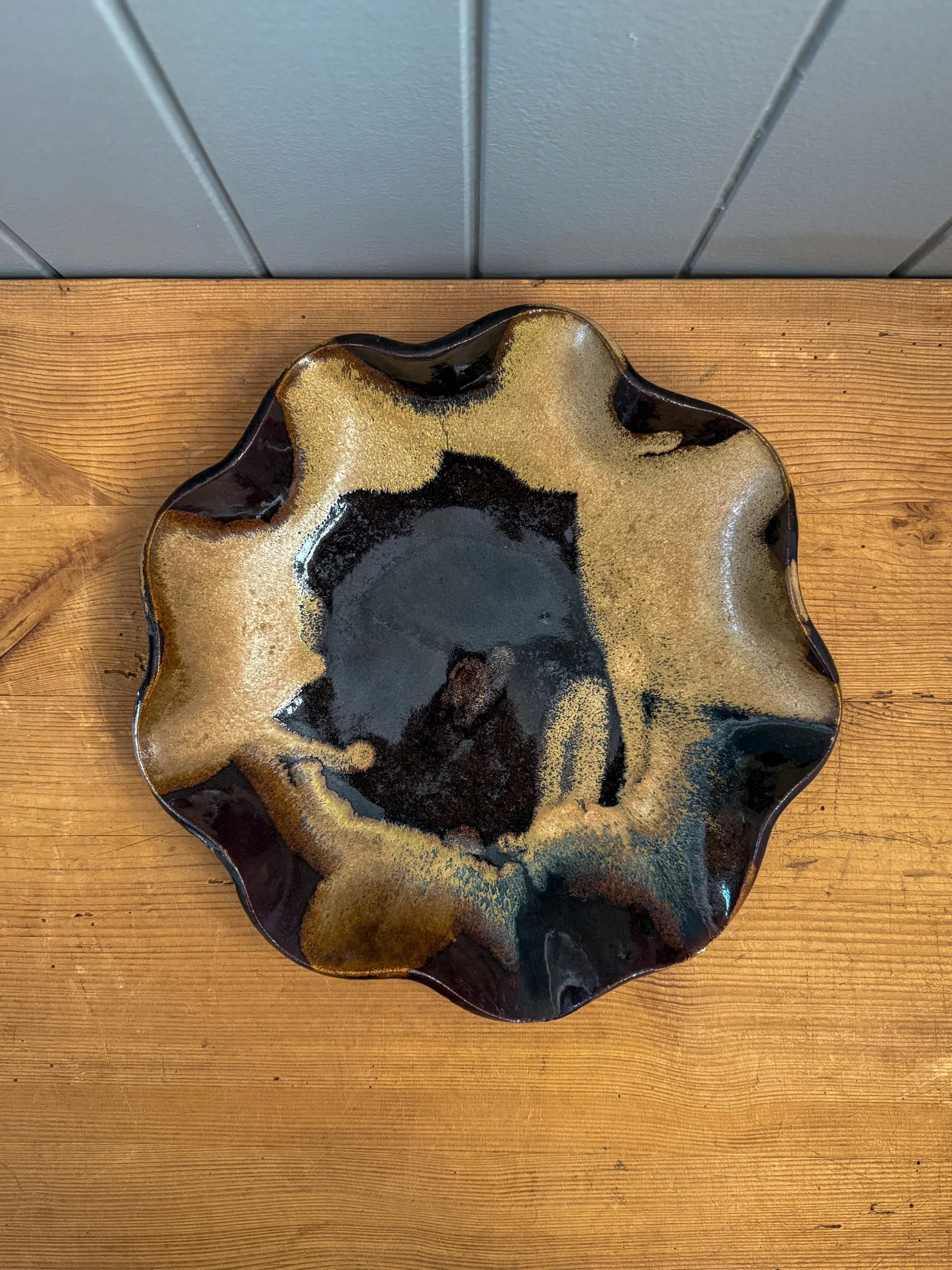 Wavy Edge Decorator Bowl