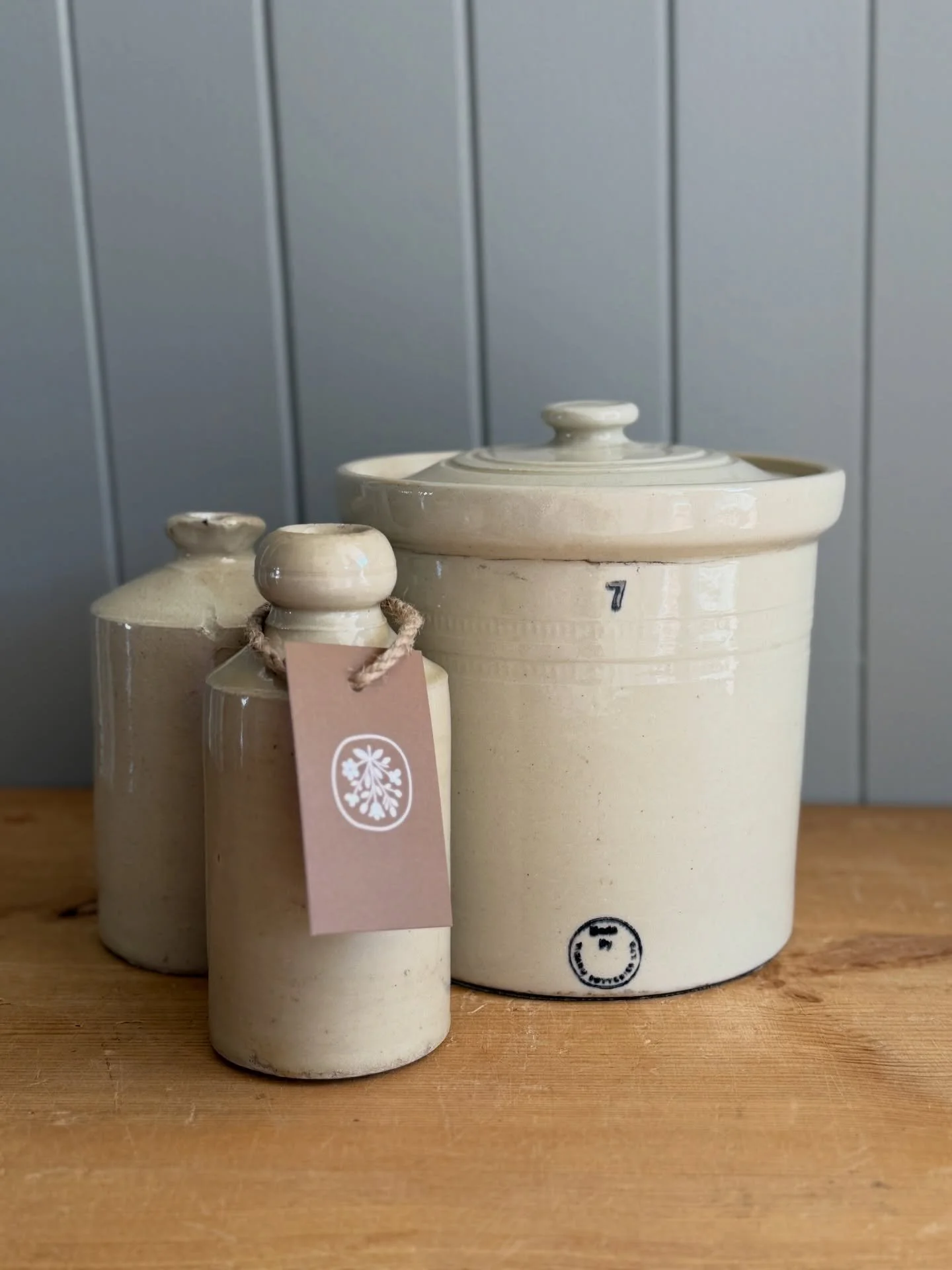 Some special TMF pieces being packed up for the @lagrangesupplyanddesign Antique Finders Market this Sunday at the Kenilworth Homestead 🤍

We love talking to customers and sharing our special finds! Hope to see you there 🤍

If there&rsquo;s a speci