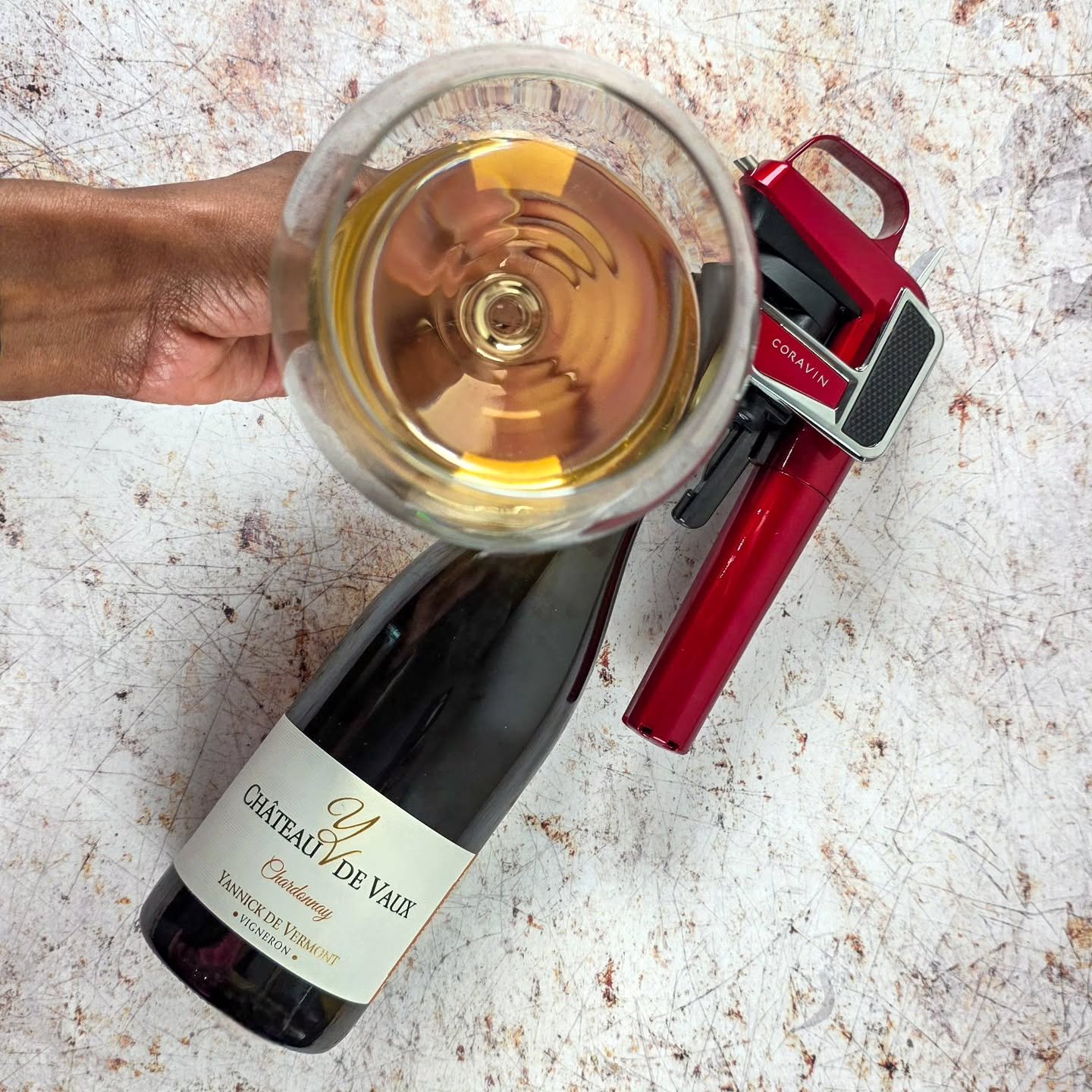 𝘌𝘷𝘦𝘳𝘺𝘰𝘯𝘦'𝘴 𝘤𝘦𝘭𝘦𝘣𝘳𝘢𝘵𝘪𝘯𝘨 𝘕𝘰𝘶𝘷𝘦𝘢𝘶 𝘵𝘰𝘥𝘢𝘺, 𝘢𝘯𝘥 𝘴𝘰 𝘢𝘮 𝘐! 𝘉𝘶𝘵 𝘐'𝘮 𝘢𝘭𝘴𝘰 𝘱𝘰𝘶𝘳𝘪𝘯𝘨 𝘴𝘰𝘮𝘦𝘵𝘩𝘪𝘯𝘨 𝘮𝘰𝘴𝘵 𝘱𝘦𝘰𝘱𝘭𝘦 𝘩𝘢𝘷𝘦 𝘯𝘦𝘷𝘦𝘳 𝘩𝘦𝘢𝘳𝘥 𝘰𝘧: 𝗕𝗲𝗮𝘂𝗷𝗼𝗹𝗮𝗶𝘀 𝗕𝗹𝗮𝗻𝗰.

𝗗𝗶𝗱 𝘆?