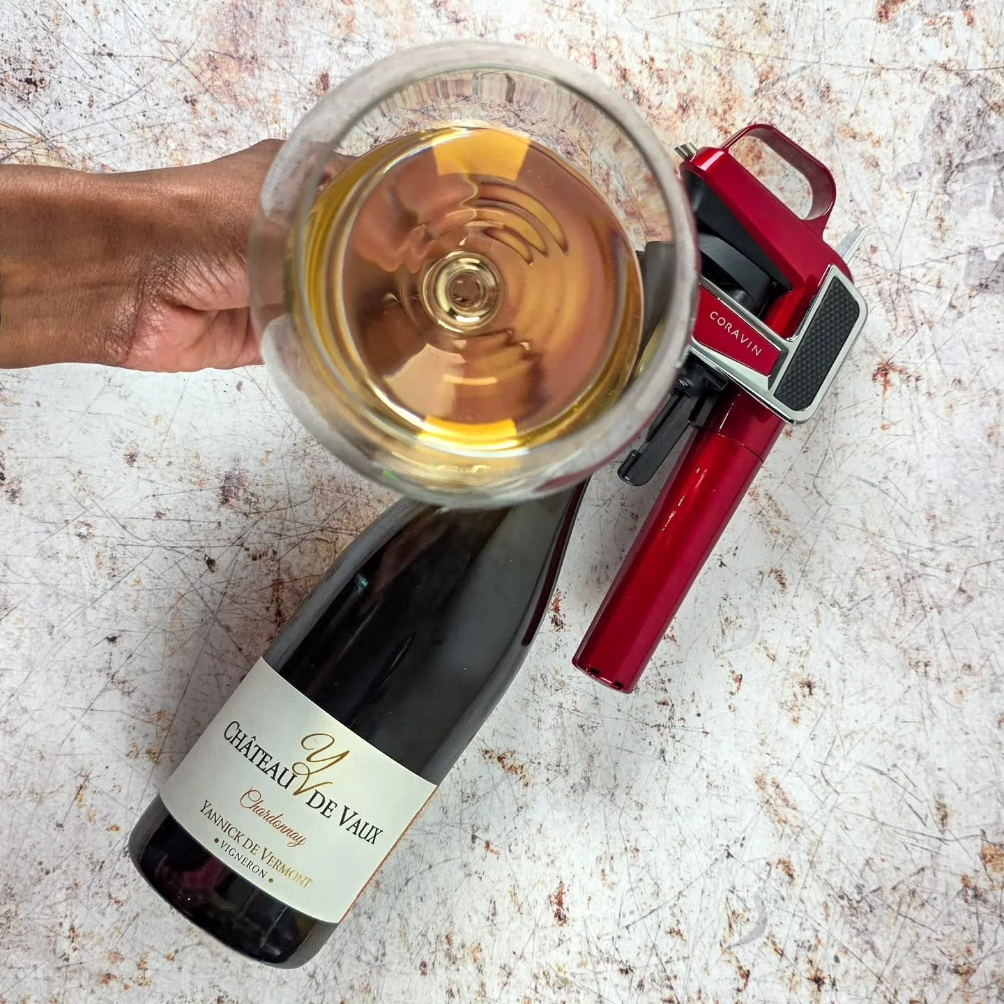 𝘌𝘷𝘦𝘳𝘺𝘰𝘯𝘦'𝘴 𝘤𝘦𝘭𝘦𝘣𝘳𝘢𝘵𝘪𝘯𝘨 𝘕𝘰𝘶𝘷𝘦𝘢𝘶 𝘵𝘰𝘥𝘢𝘺, 𝘢𝘯𝘥 𝘴𝘰 𝘢𝘮 𝘐! 𝘉𝘶𝘵 𝘐'𝘮 𝘢𝘭𝘴𝘰 𝘱𝘰𝘶𝘳𝘪𝘯𝘨 𝘴𝘰𝘮𝘦𝘵𝘩𝘪𝘯𝘨 𝘮𝘰𝘴𝘵 𝘱𝘦𝘰𝘱𝘭𝘦 𝘩𝘢𝘷𝘦 𝘯𝘦𝘷𝘦𝘳 𝘩𝘦𝘢𝘳𝘥 𝘰𝘧: 𝗕𝗲𝗮𝘂𝗷𝗼𝗹𝗮𝗶𝘀 𝗕𝗹𝗮𝗻𝗰.

𝗗𝗶𝗱 𝘆?